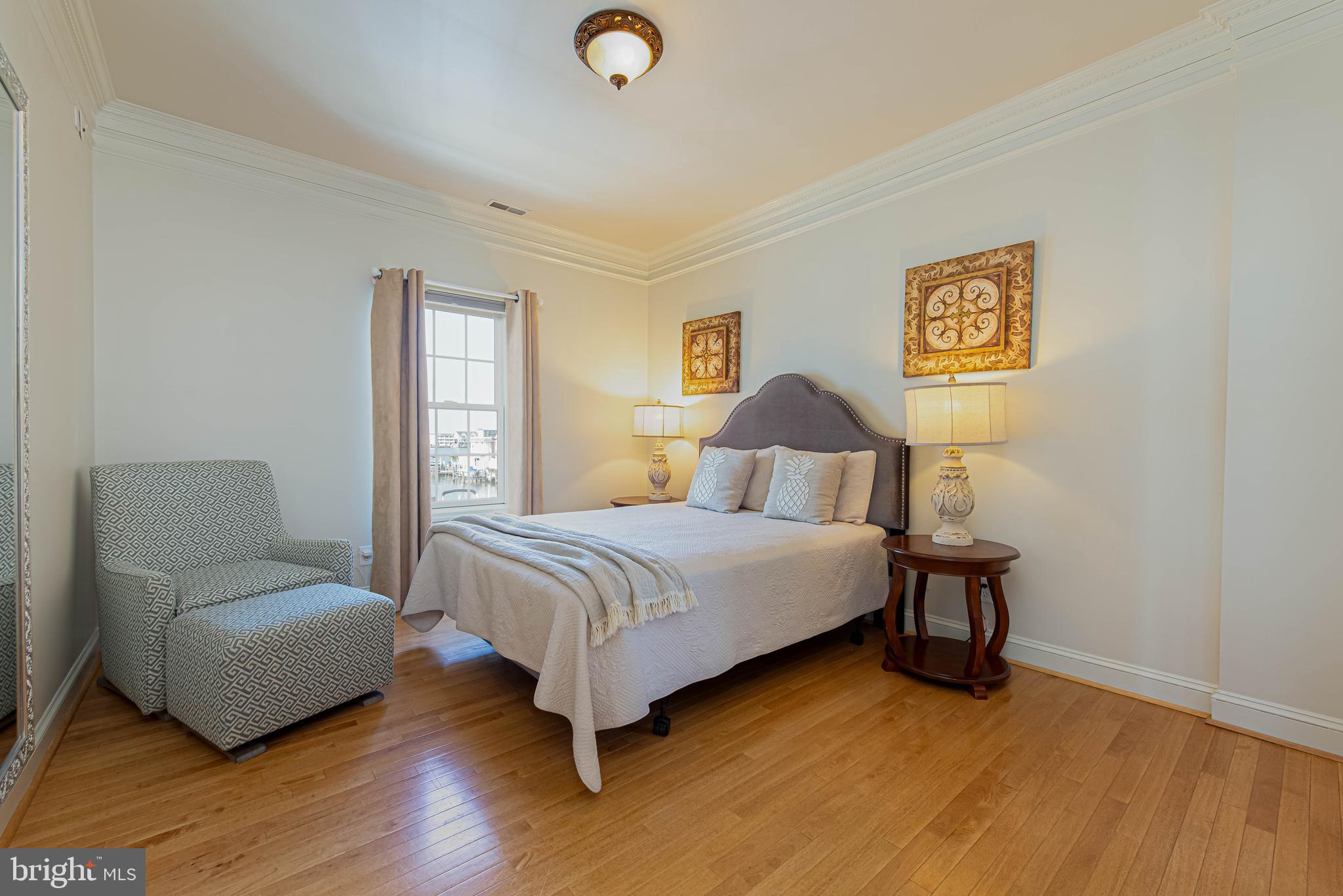 CAINE KEYS II EXT - Residential