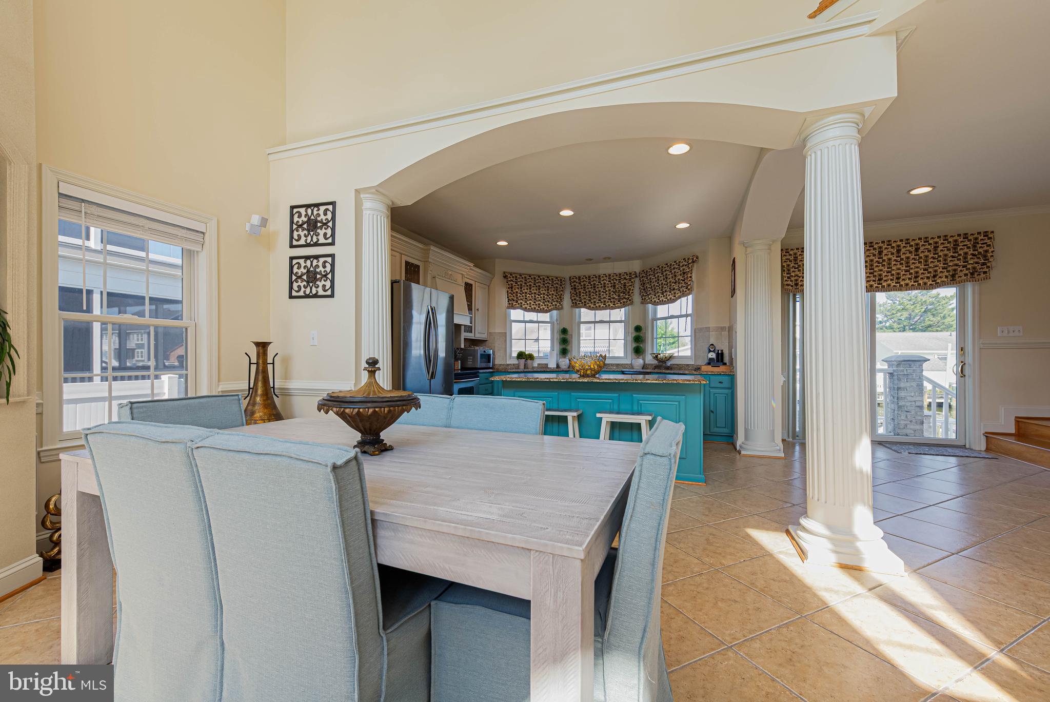 CAINE KEYS II EXT - Residential