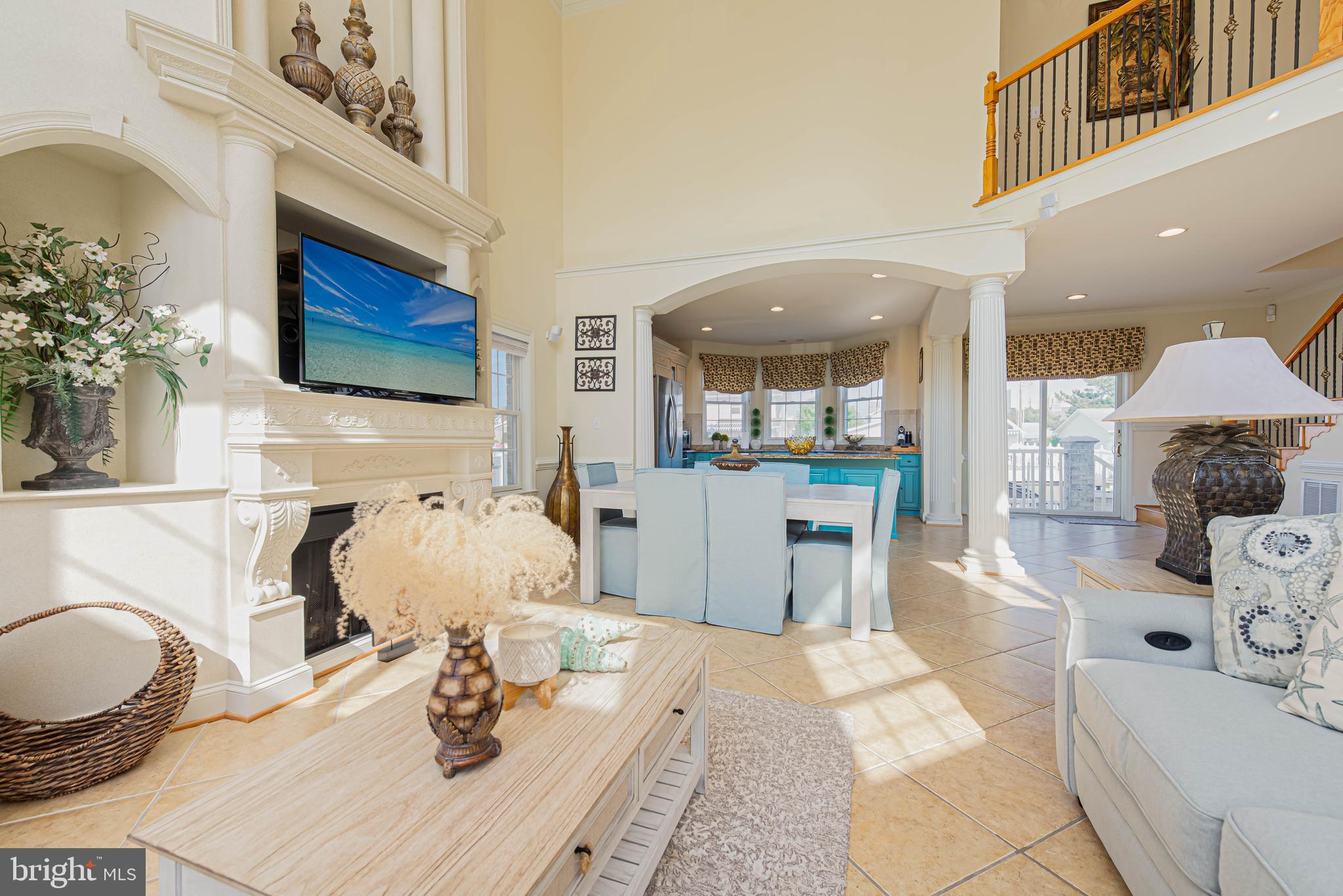CAINE KEYS II EXT - Residential