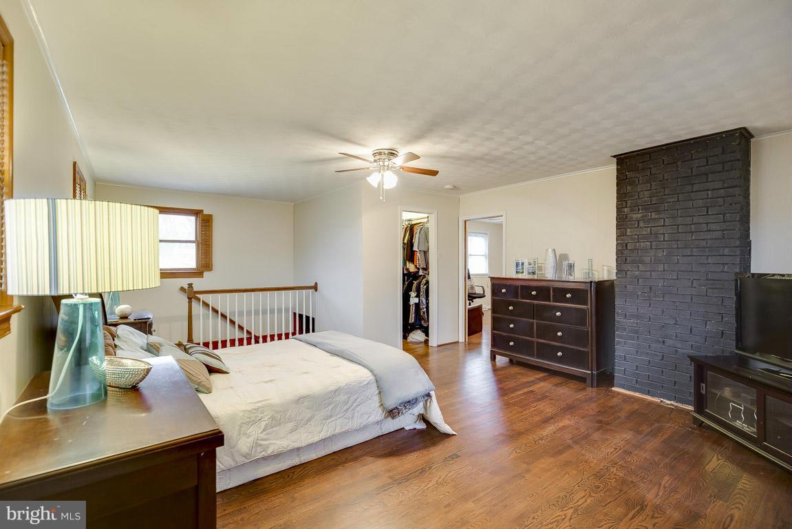 COUNTRY CLUB SOUTH - Residential