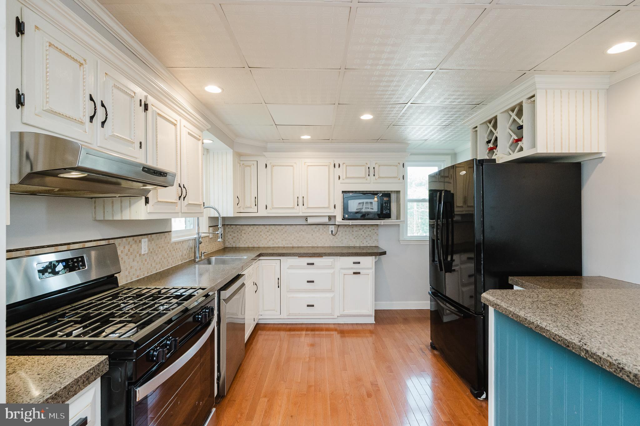 HILLBROOK - Residential