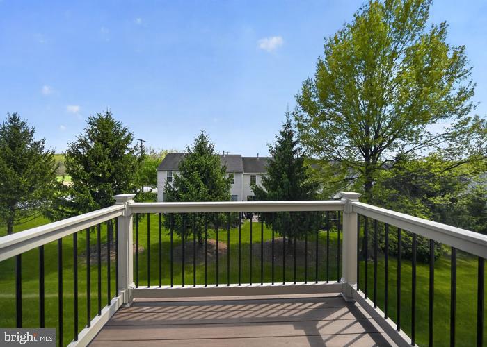 BUTTONWOOD GREEN - Residential