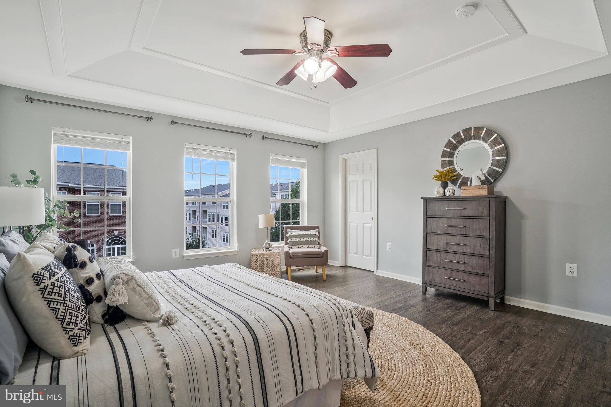 CENTREVILLE CROSSING - Residential Lease