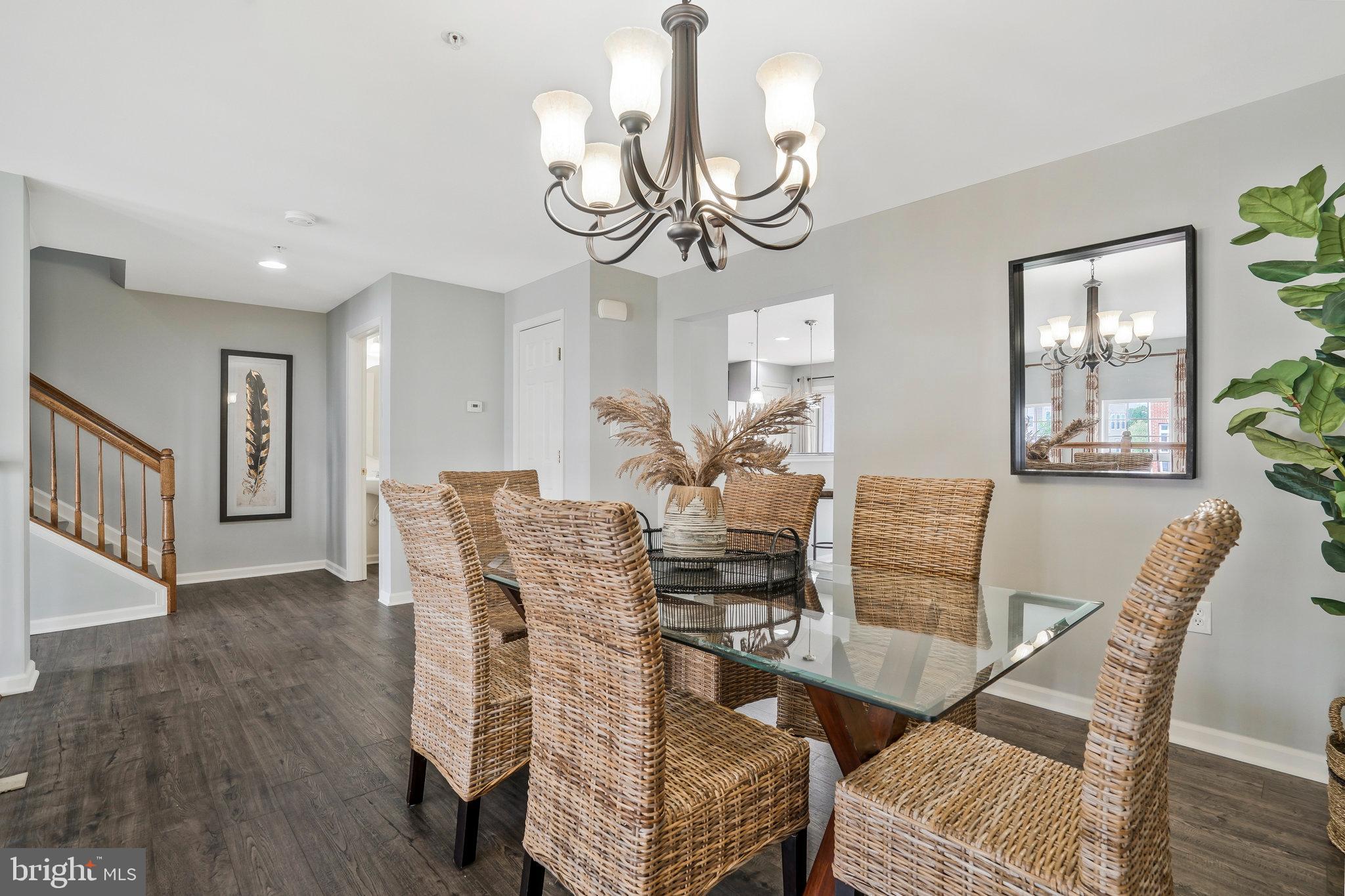 CENTREVILLE CROSSING - Residential Lease