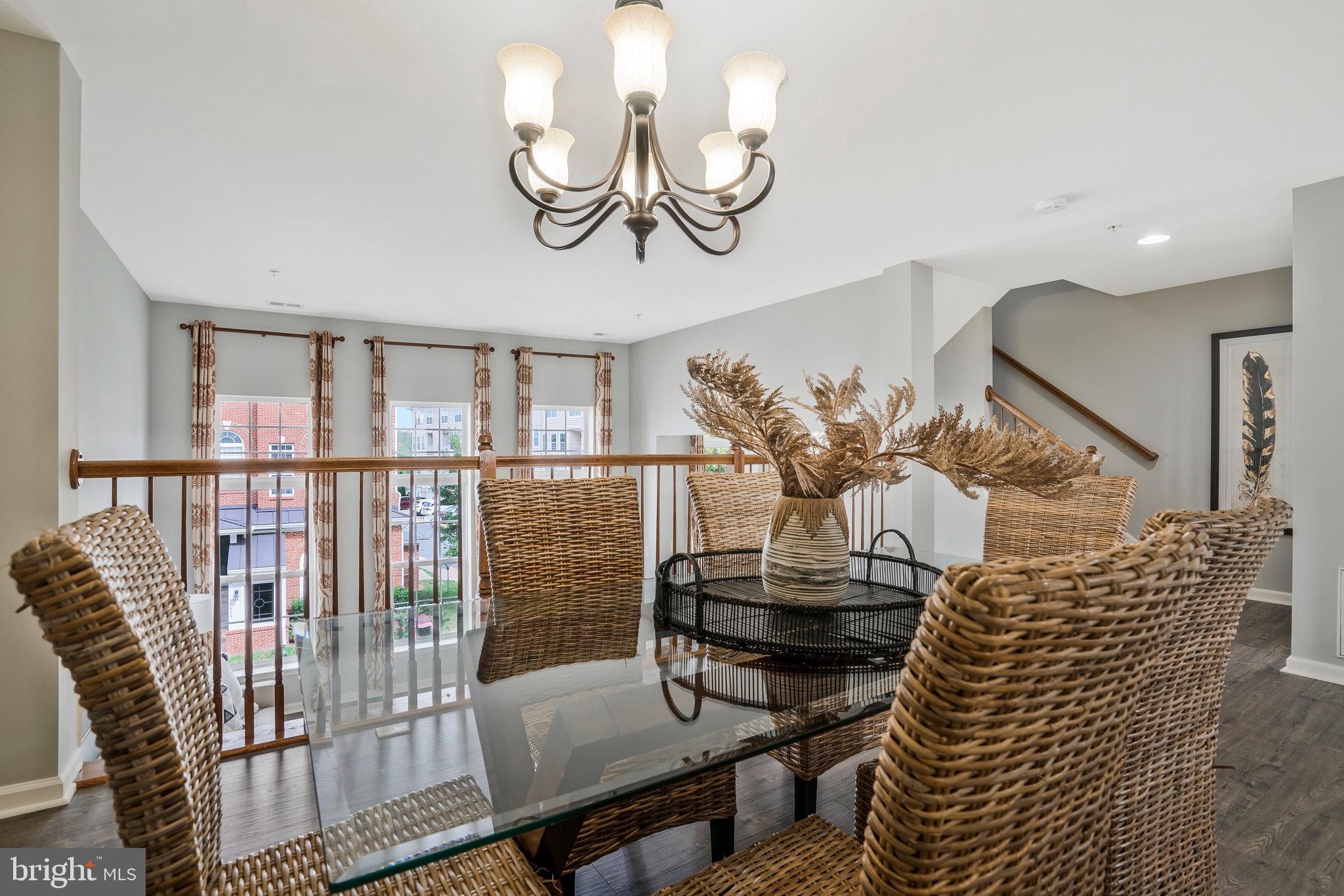 CENTREVILLE CROSSING - Residential Lease