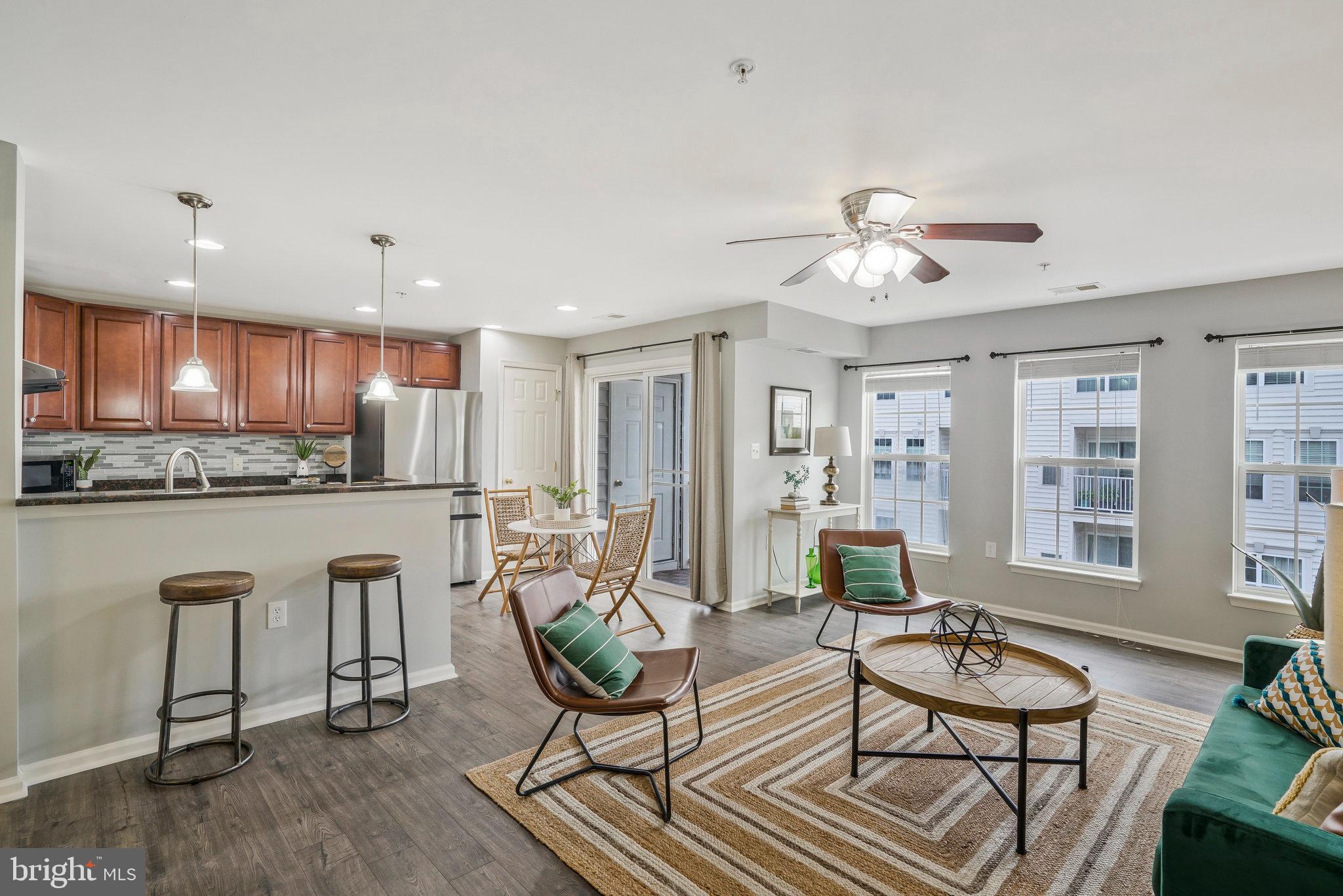 CENTREVILLE CROSSING - Residential Lease