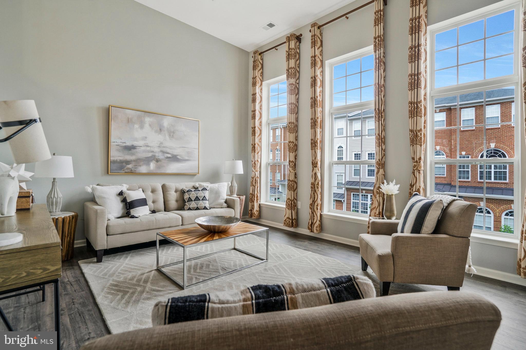 CENTREVILLE CROSSING - Residential Lease