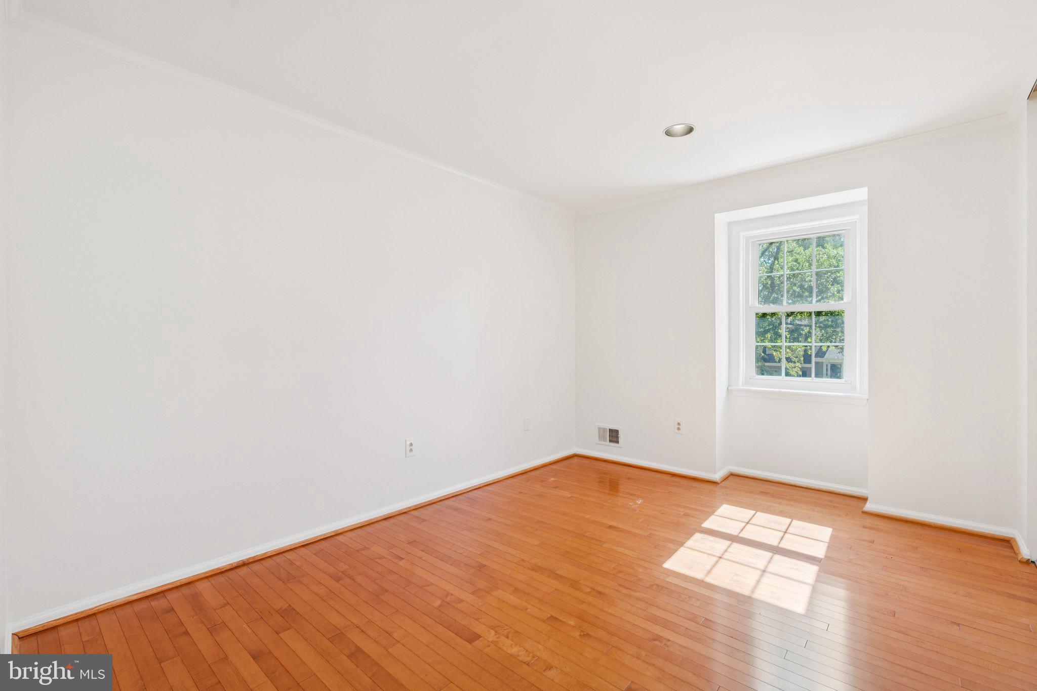 WESTLEIGH - Residential