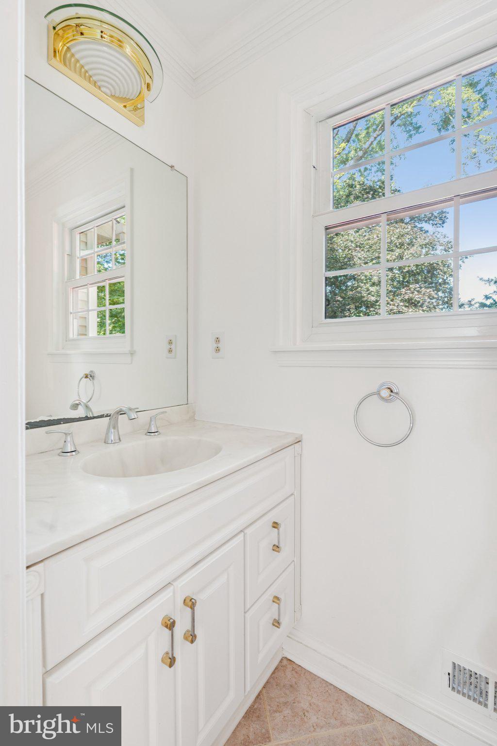 WESTLEIGH - Residential