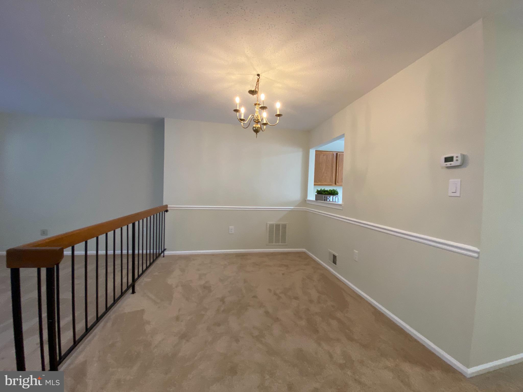 SINGLETONS GROVE - Residential Lease