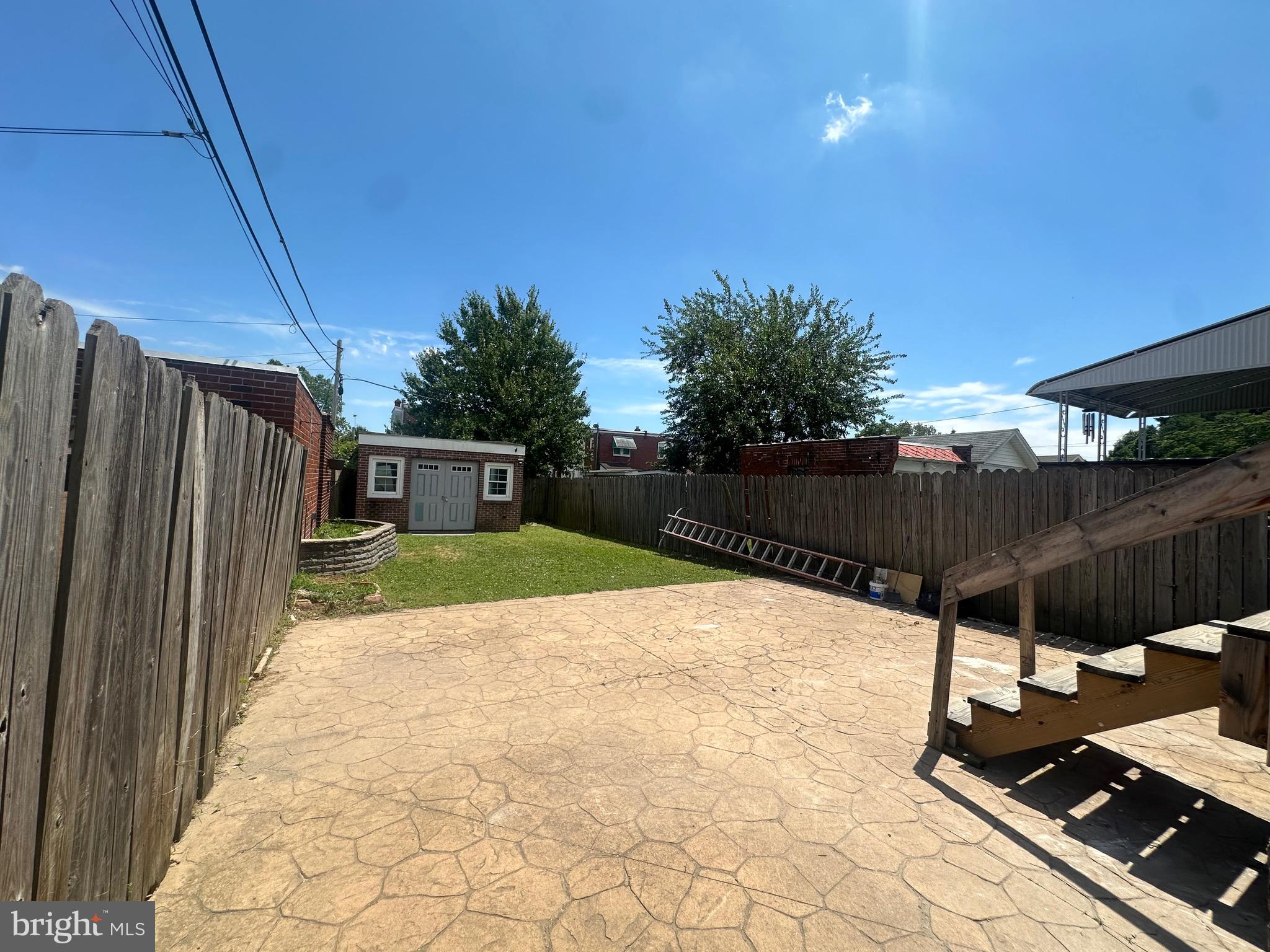 FOX CHASE - Residential