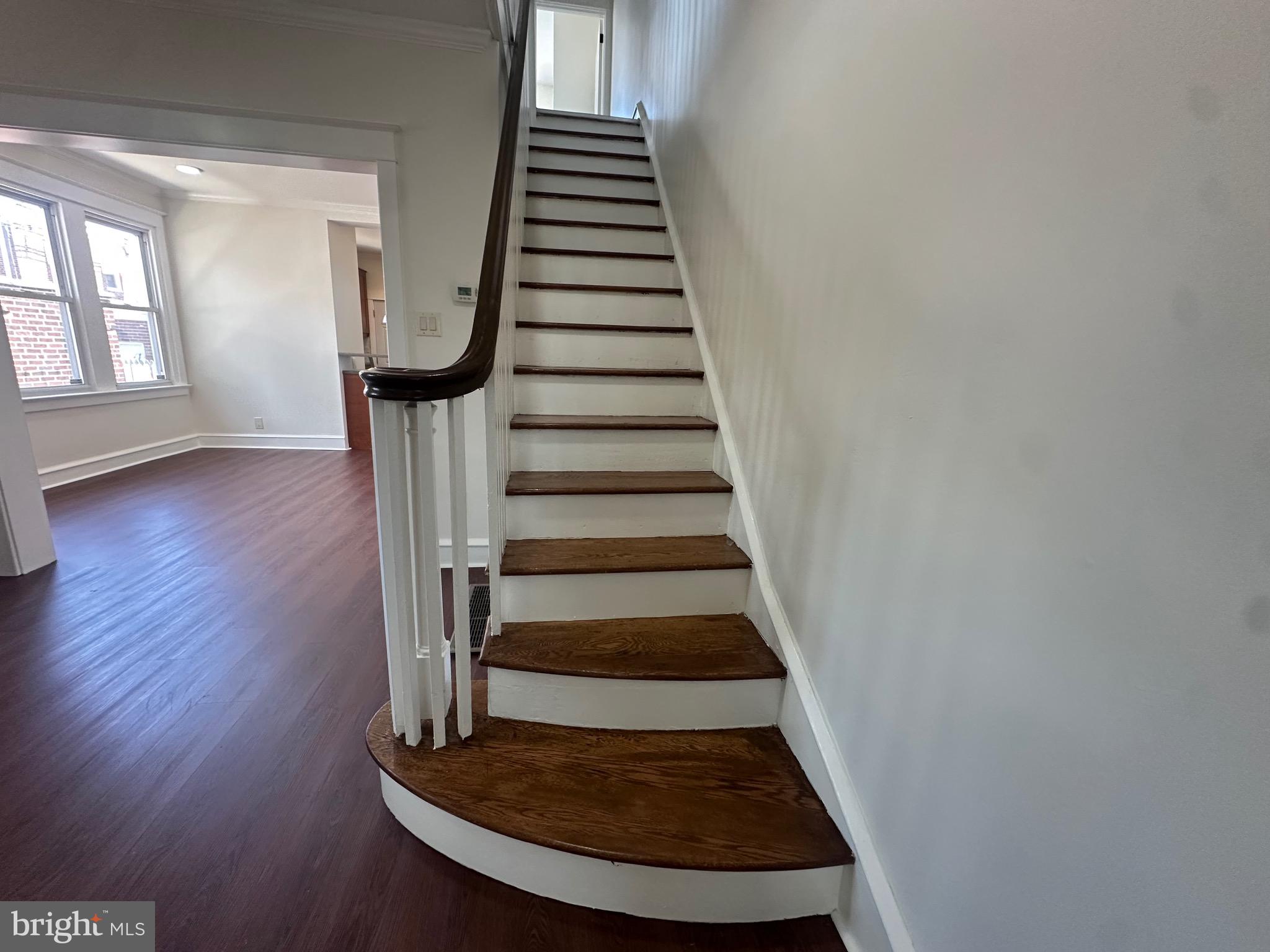 FOX CHASE - Residential