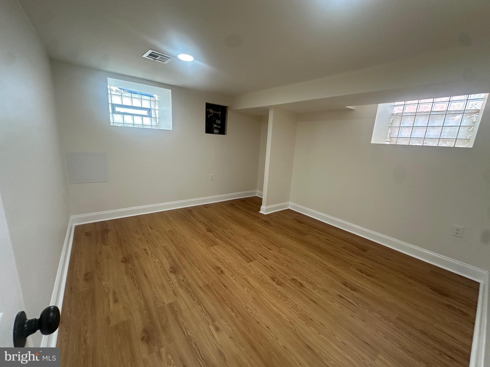 FOX CHASE - Residential