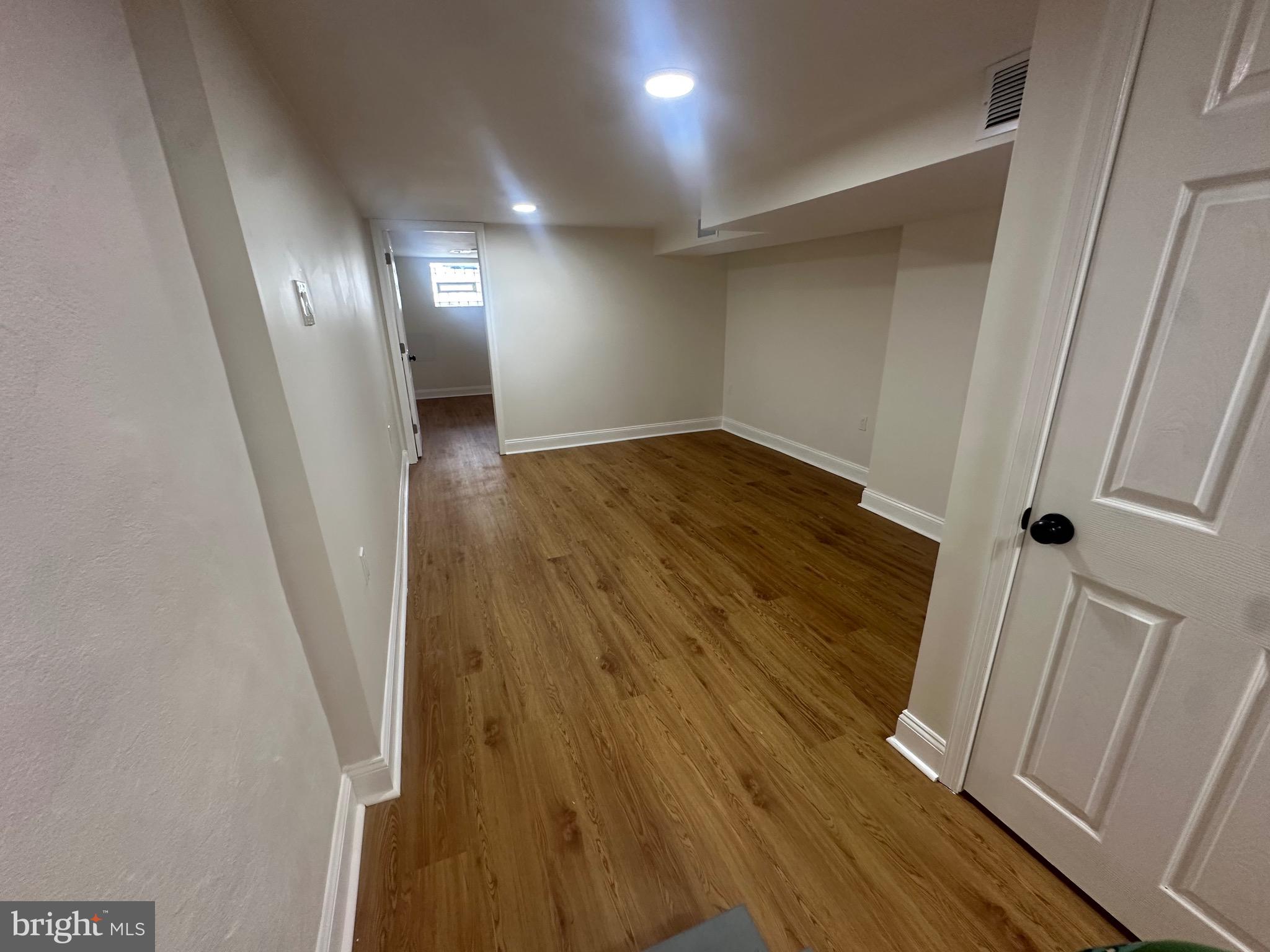 FOX CHASE - Residential