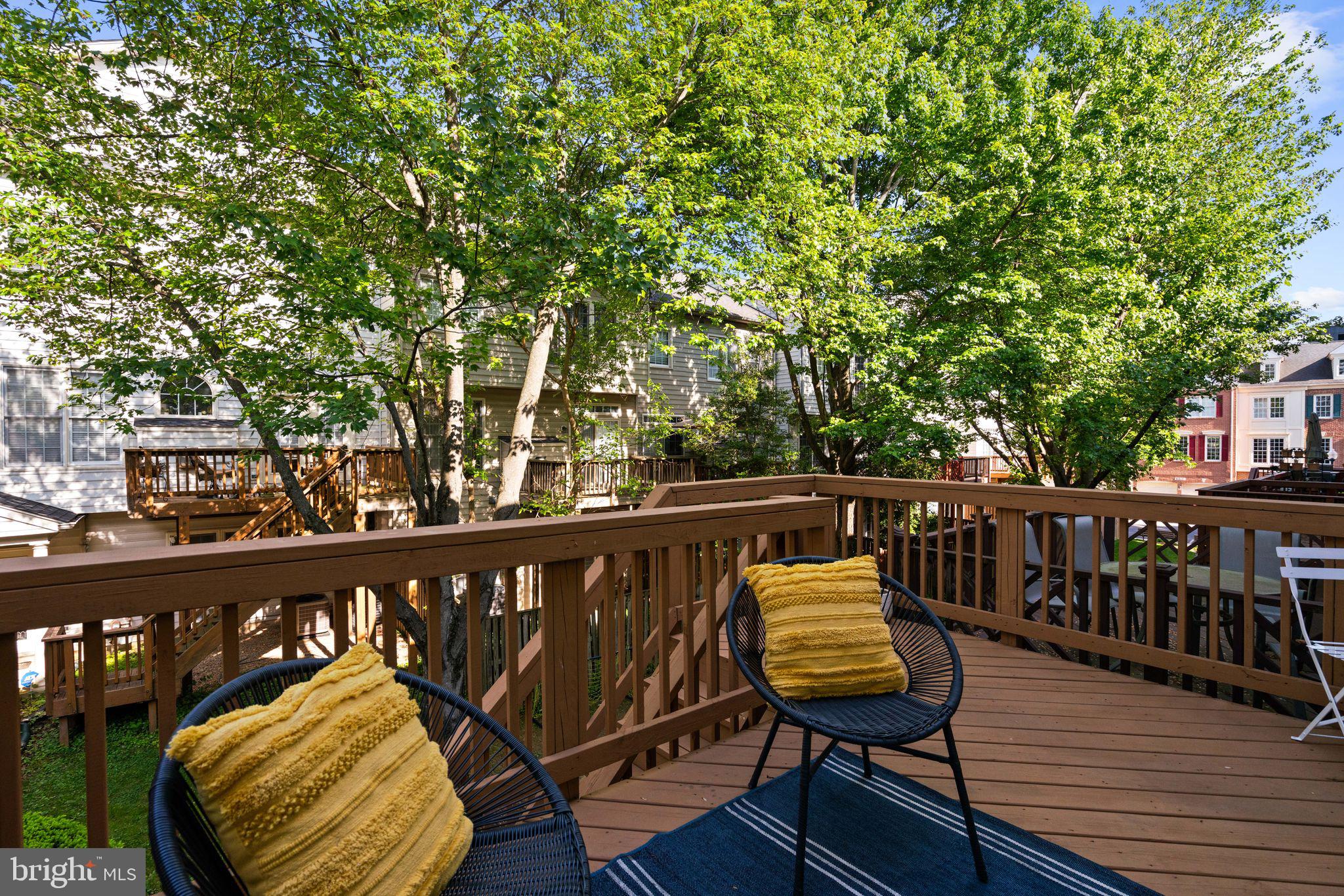CHERINGTON - Residential