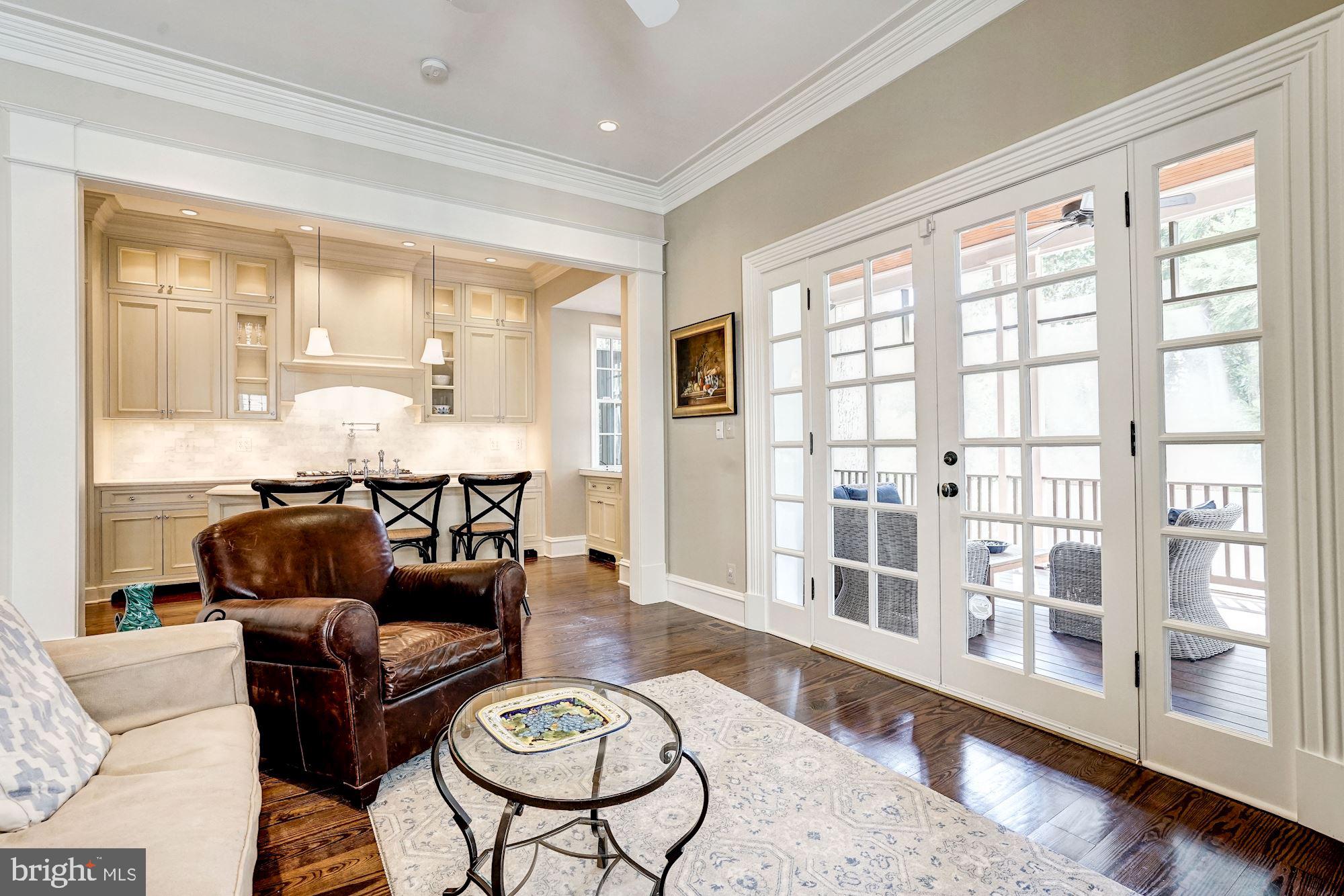 GEORGETOWN - Residential