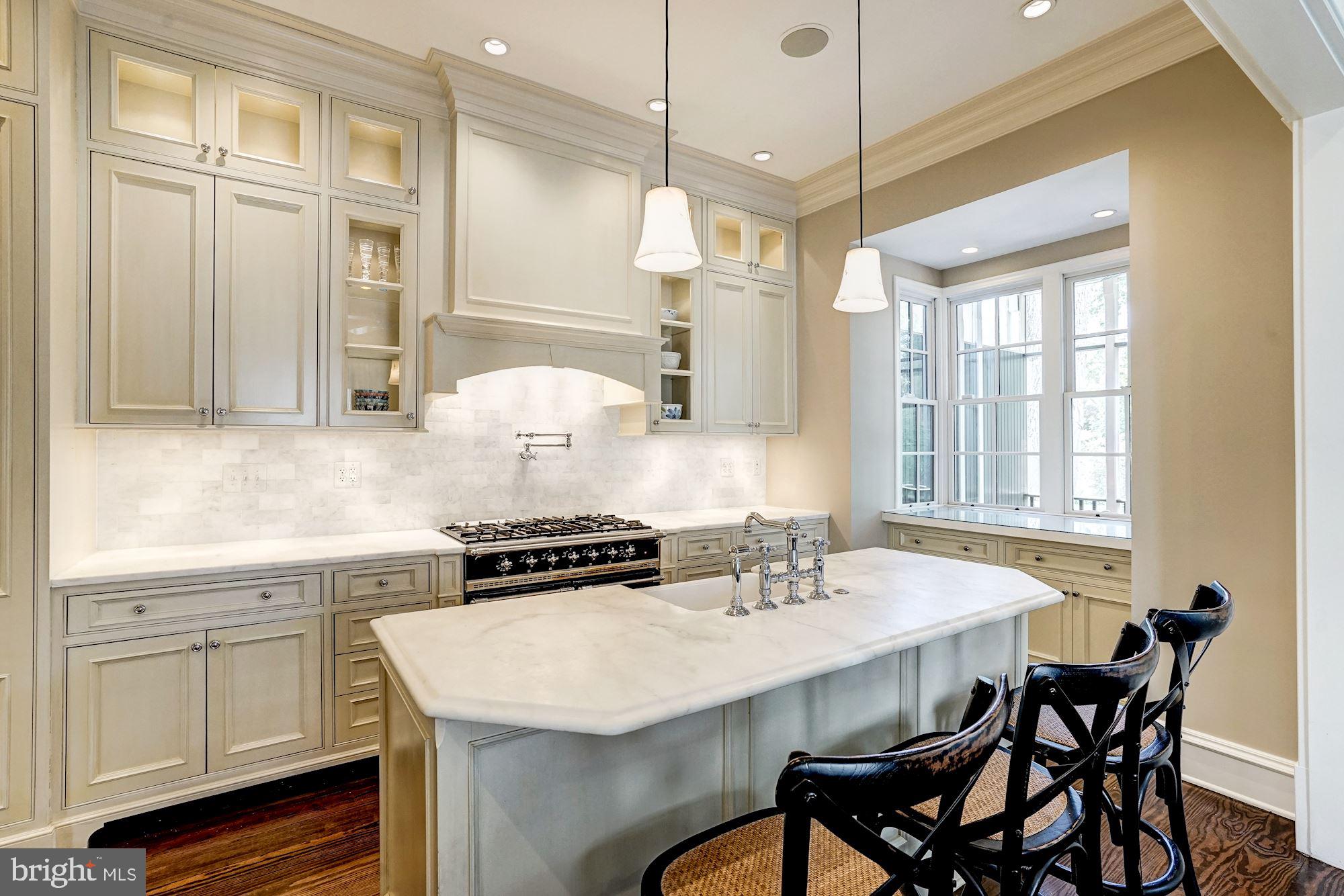 GEORGETOWN - Residential