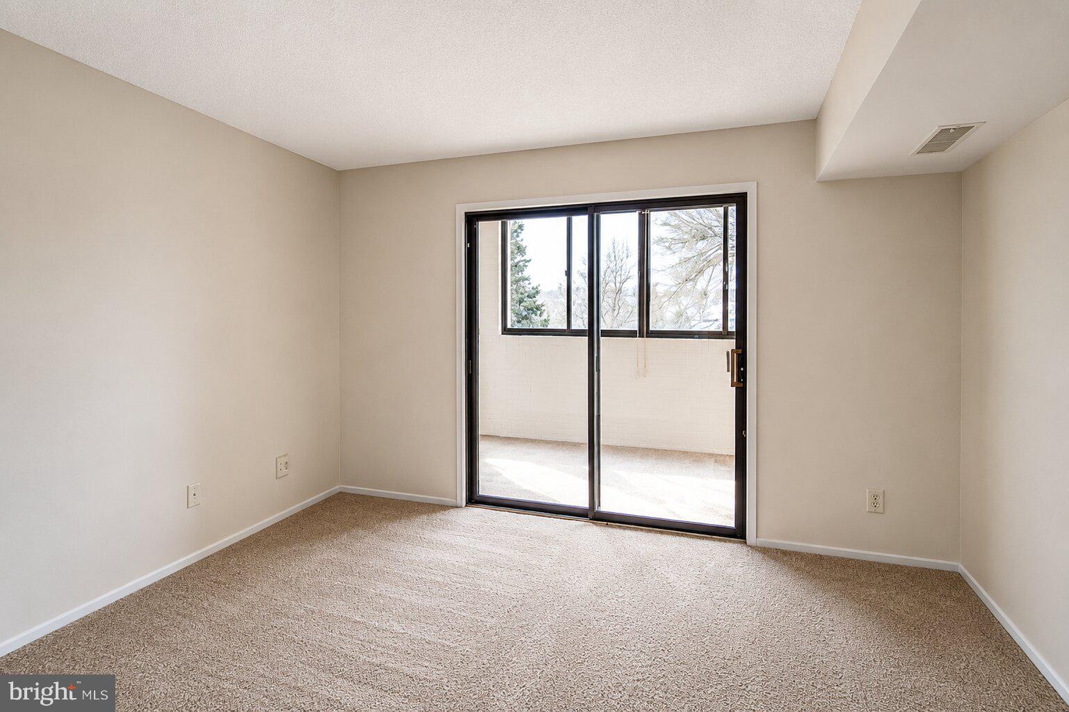 THOREAU PLACE CONDOS - Residential