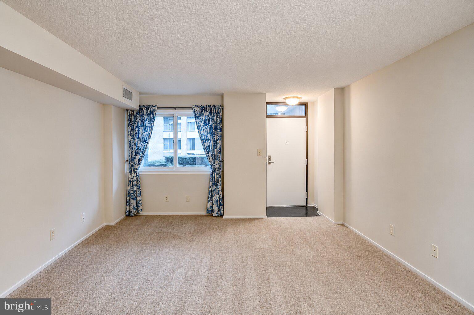 THOREAU PLACE CONDOS - Residential