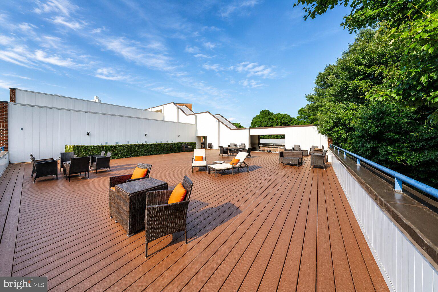 THOREAU PLACE CONDOS - Residential