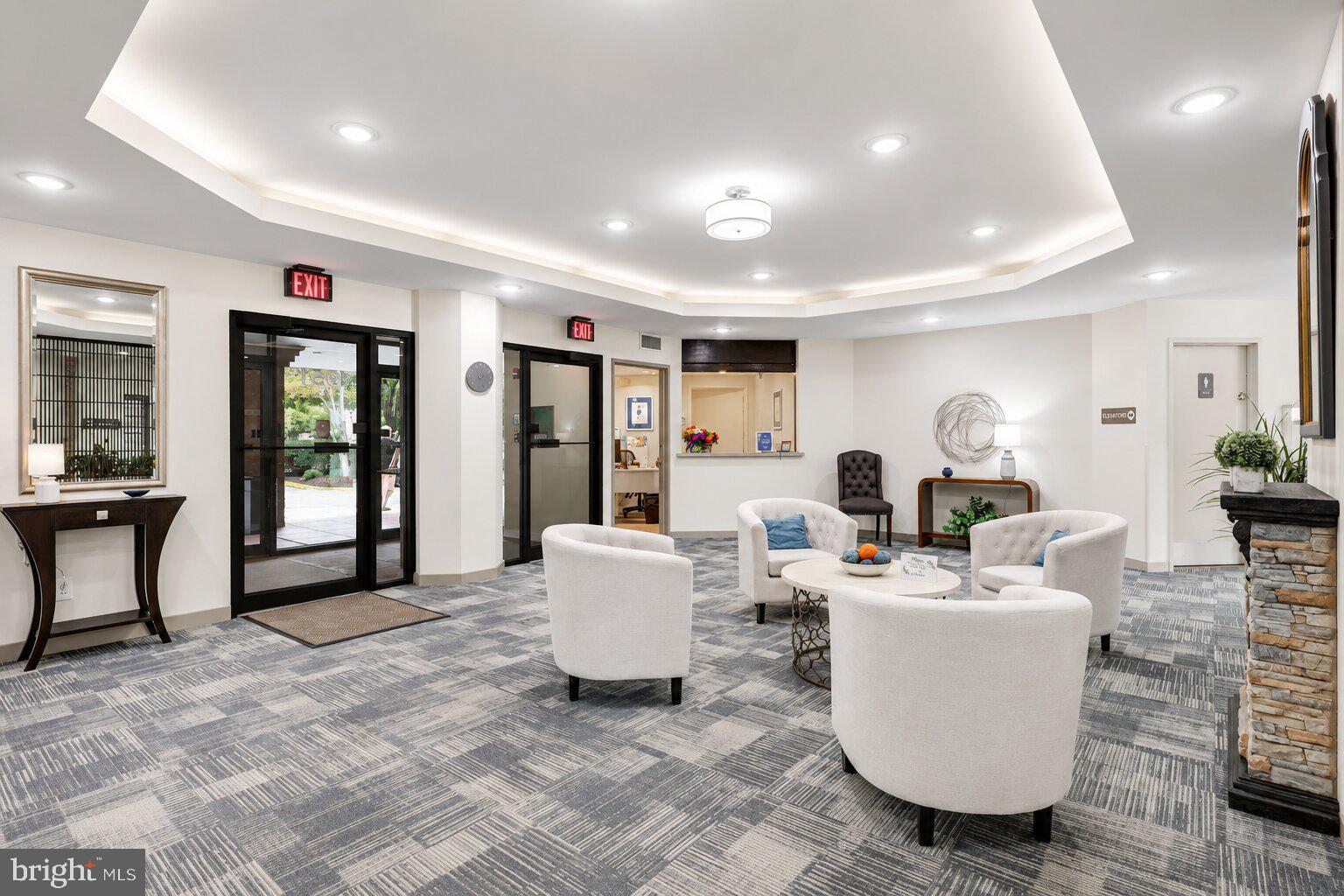 THOREAU PLACE CONDOS - Residential