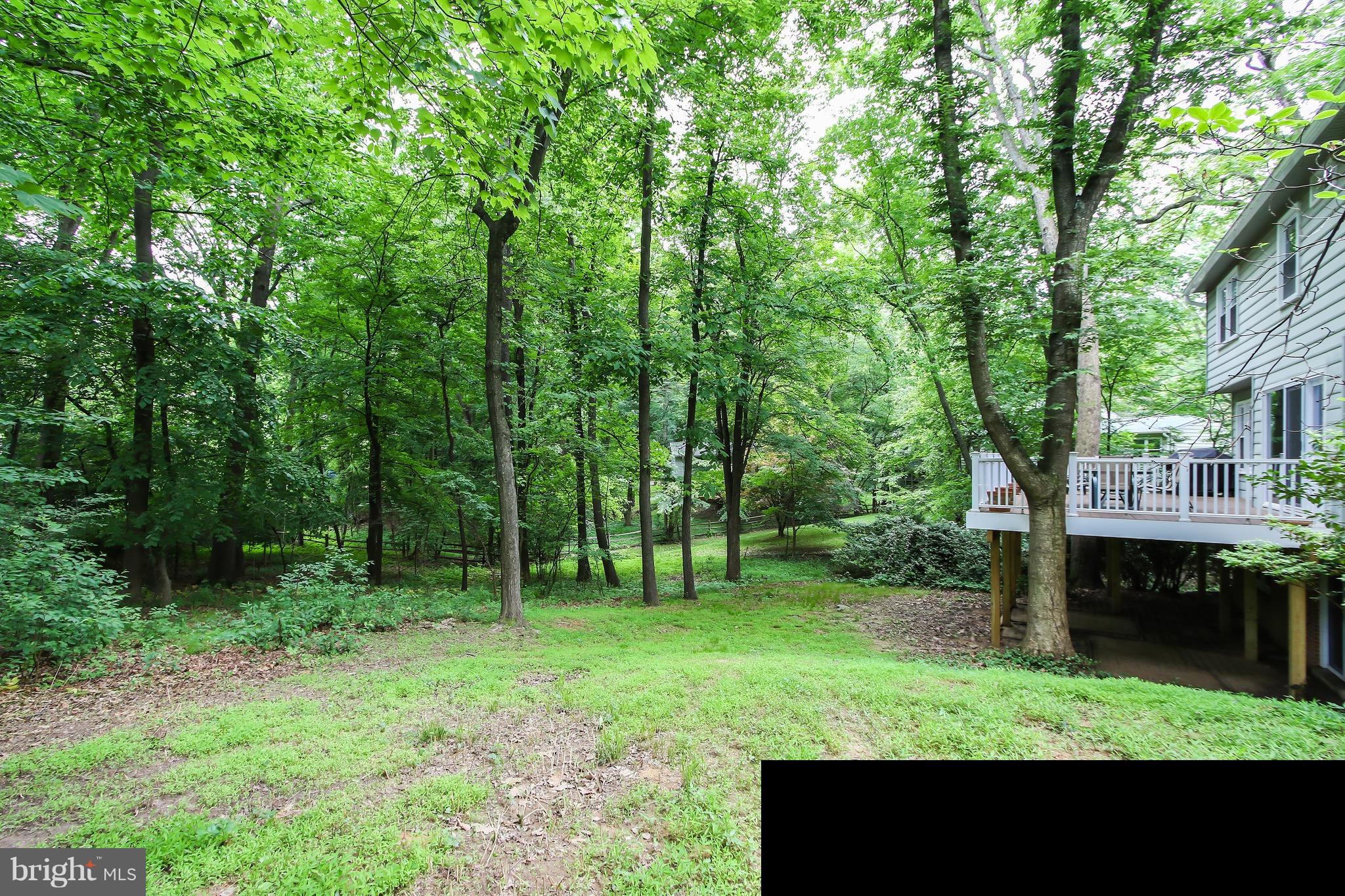 SHARON WOODS - Residential
