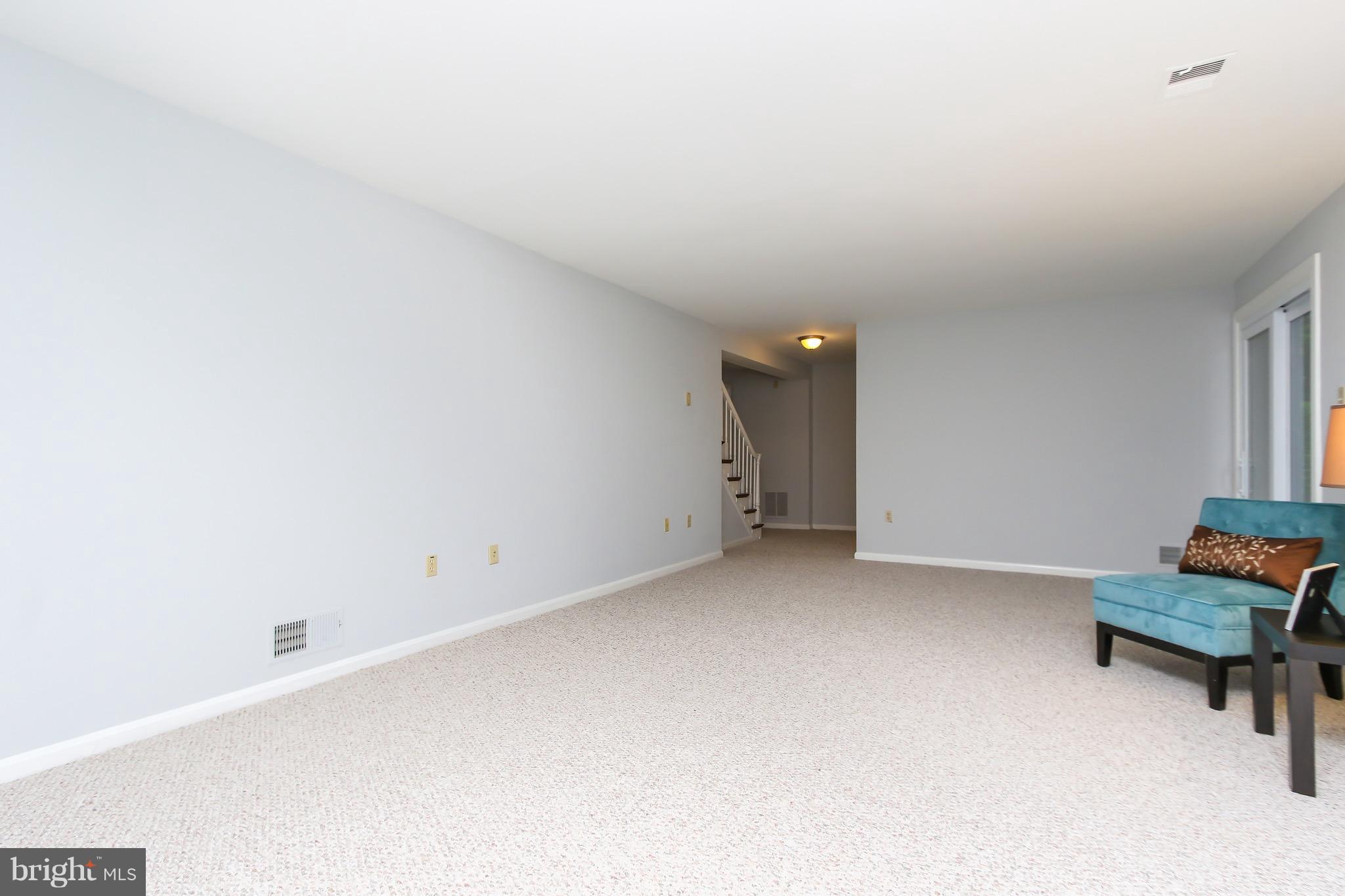 SHARON WOODS - Residential