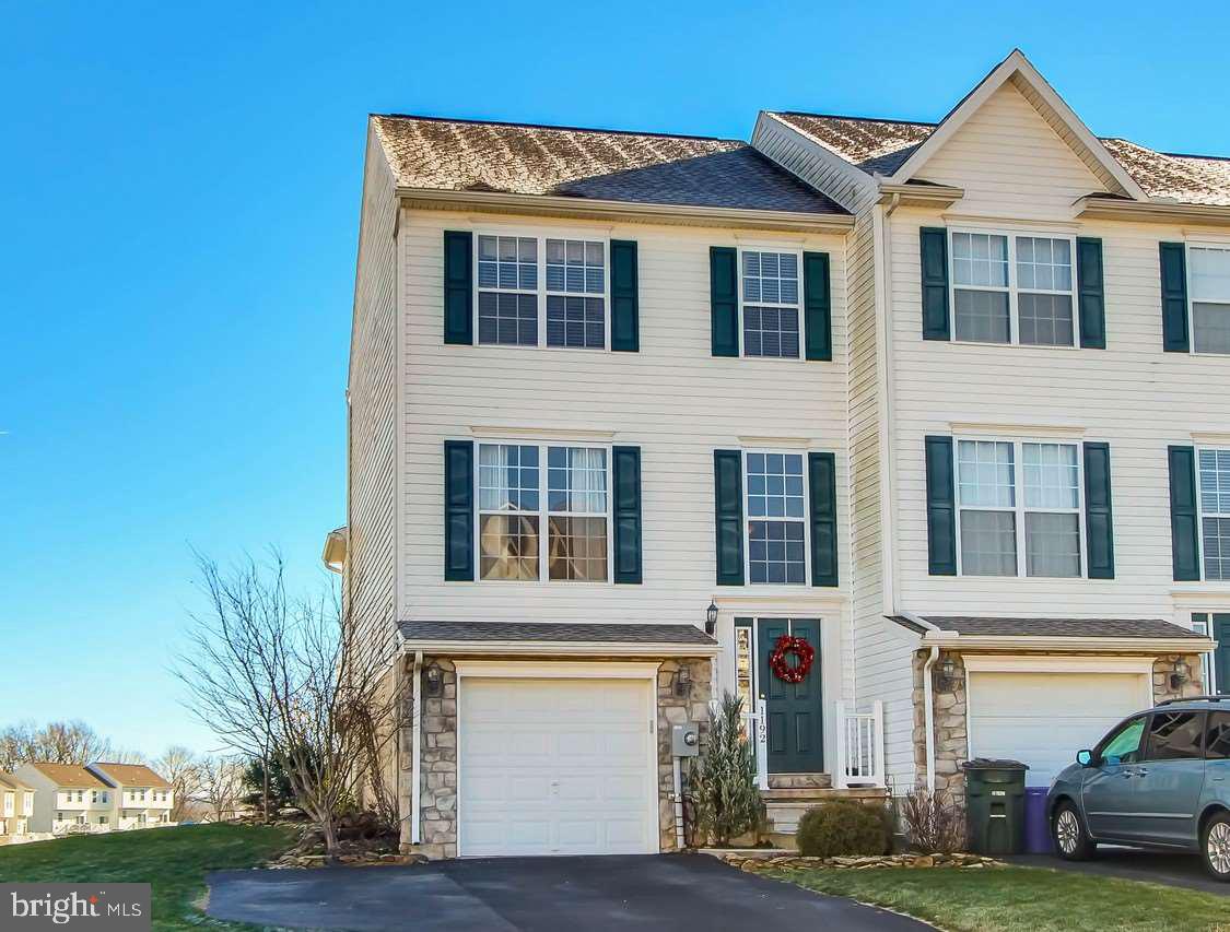 Beautifully Maintained End Unit With Additional Parking. Open Features 9' Ceilings On The Main Floor. Beautiful Kitchen with Eat-In Island. Large Sunroom/Dining Area Opens To A 12'x20' Composite Deck With Vinyl Railing,  Stairs Lead Down To A Large Yard. Fence And Swing Sets Approved. Set-Up Your Showing Today!