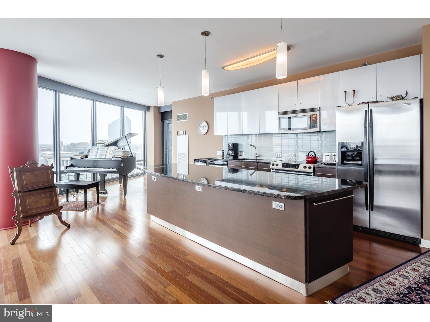 RITTENHOUSE SQUARE - Residential