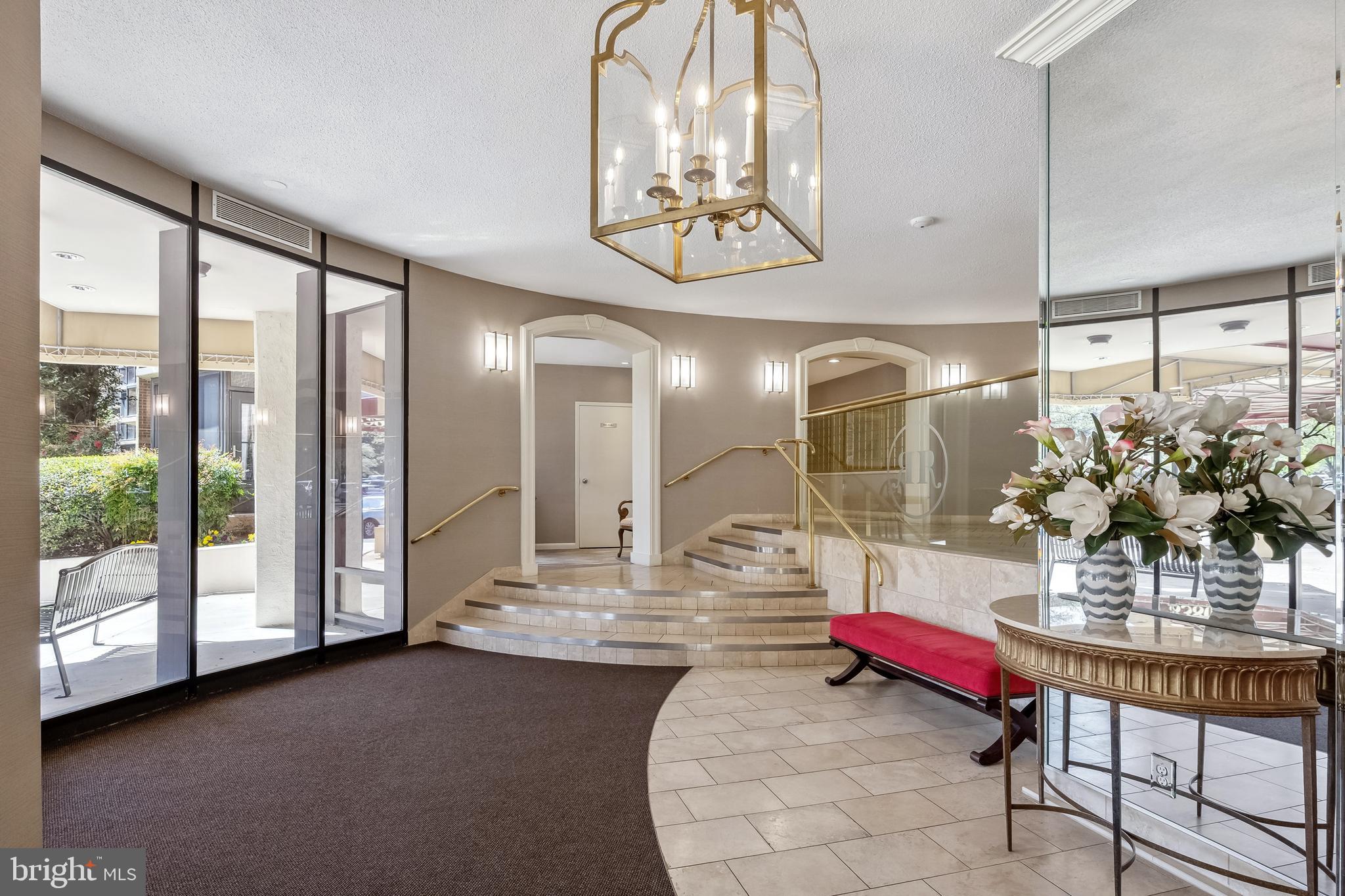 ROTONDA - Residential