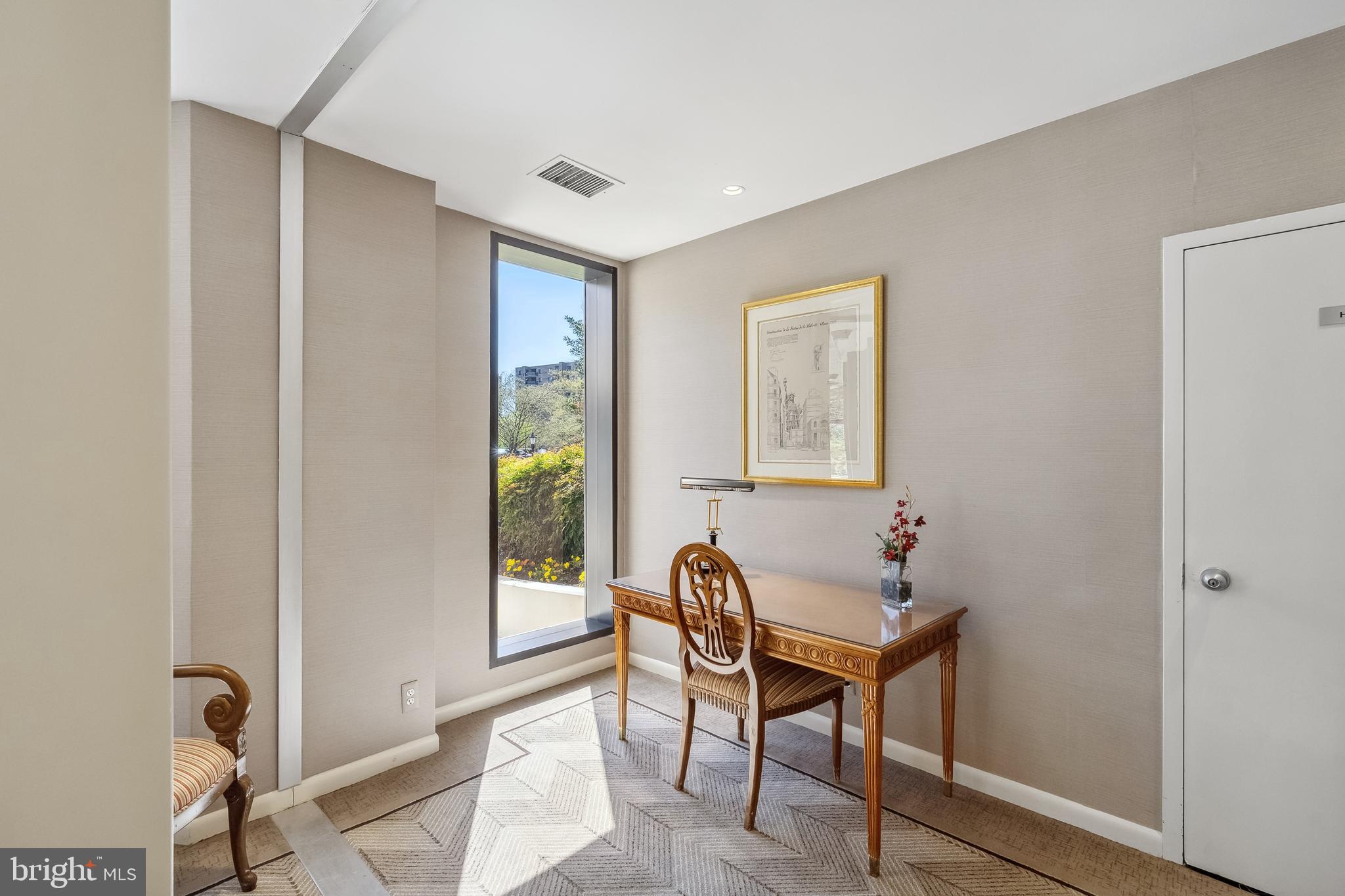 ROTONDA - Residential