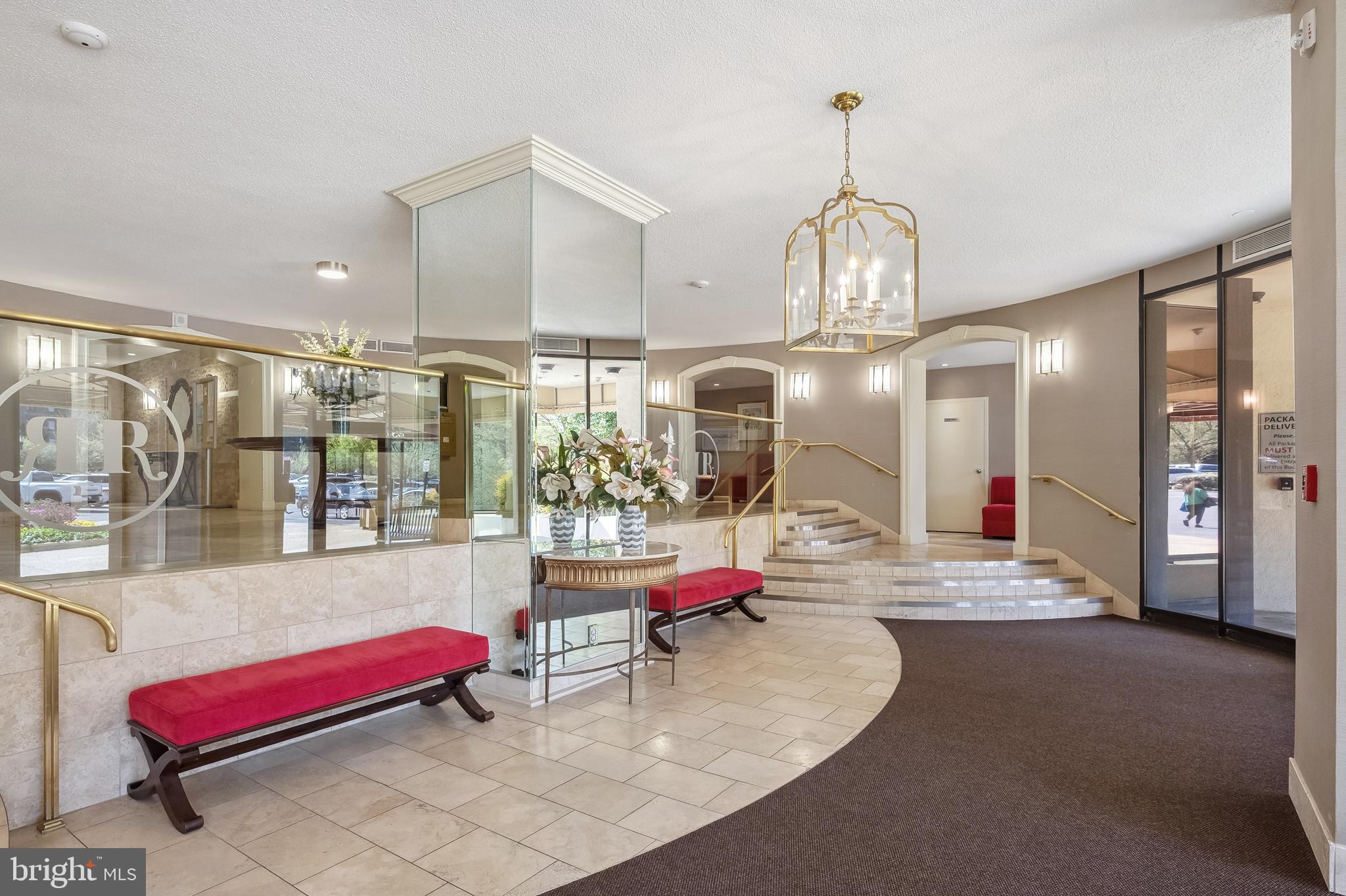ROTONDA - Residential