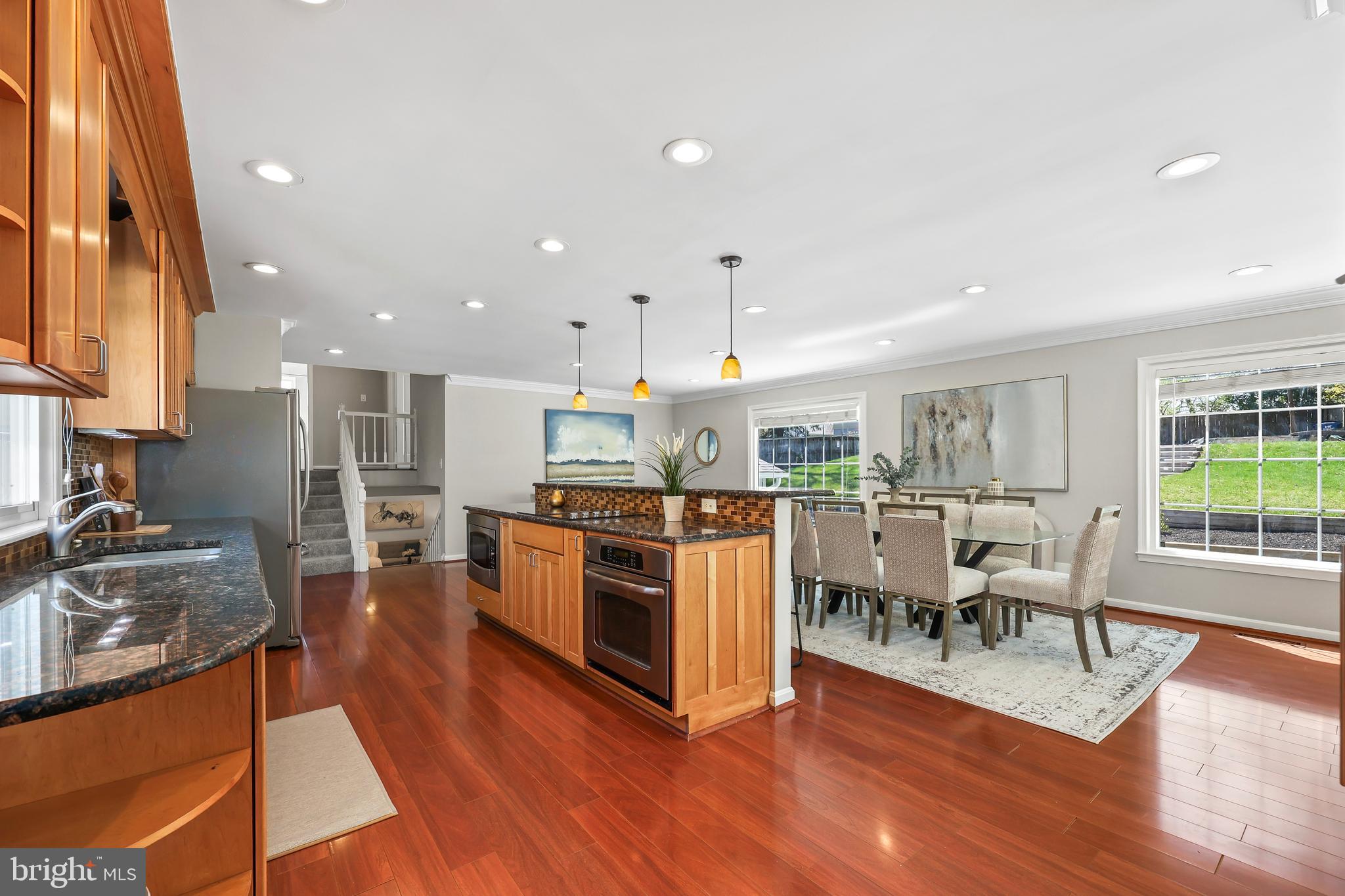 CINNAMON CREEK - Residential