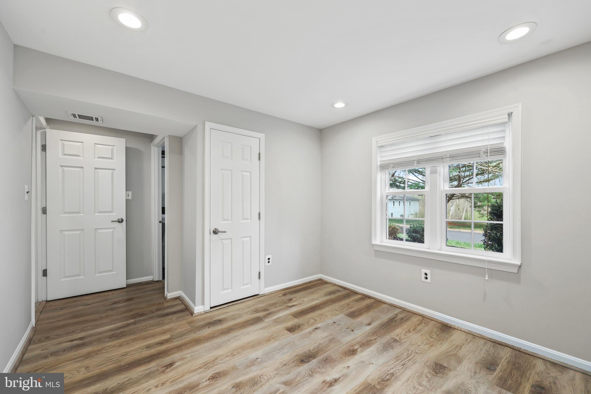 CINNAMON CREEK - Residential