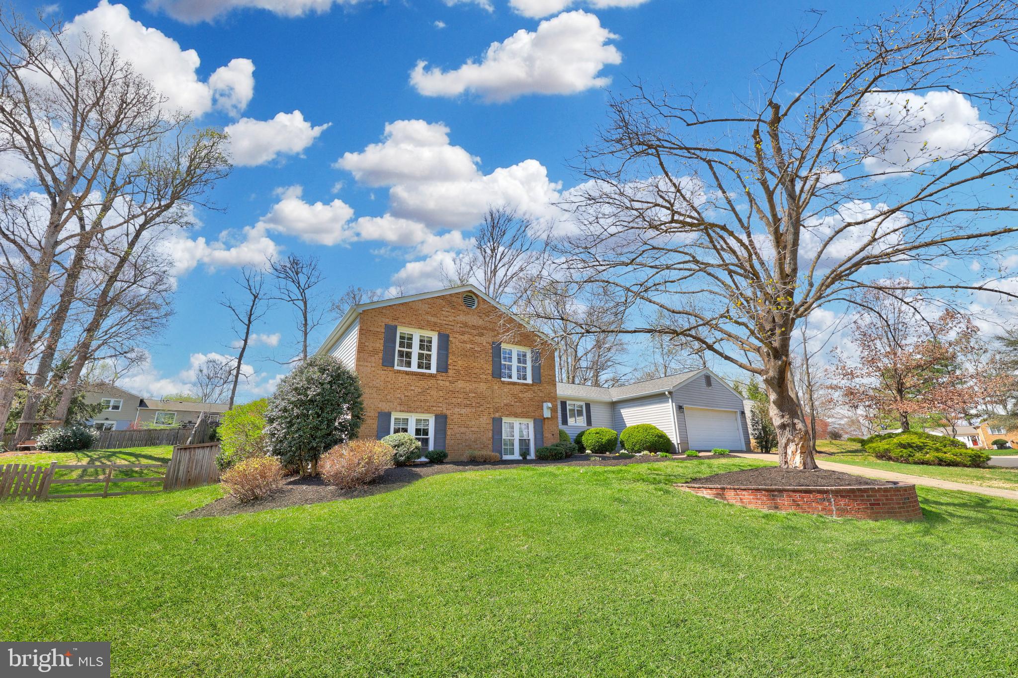 CINNAMON CREEK - Residential