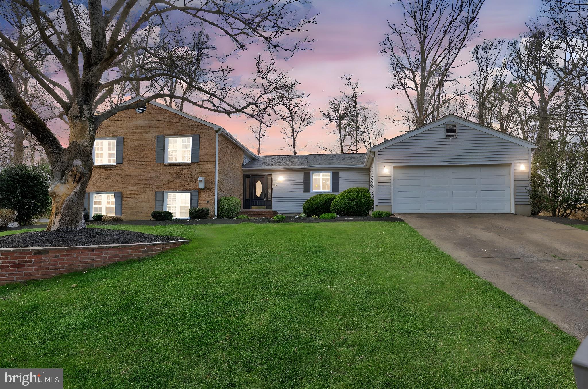 CINNAMON CREEK - Residential