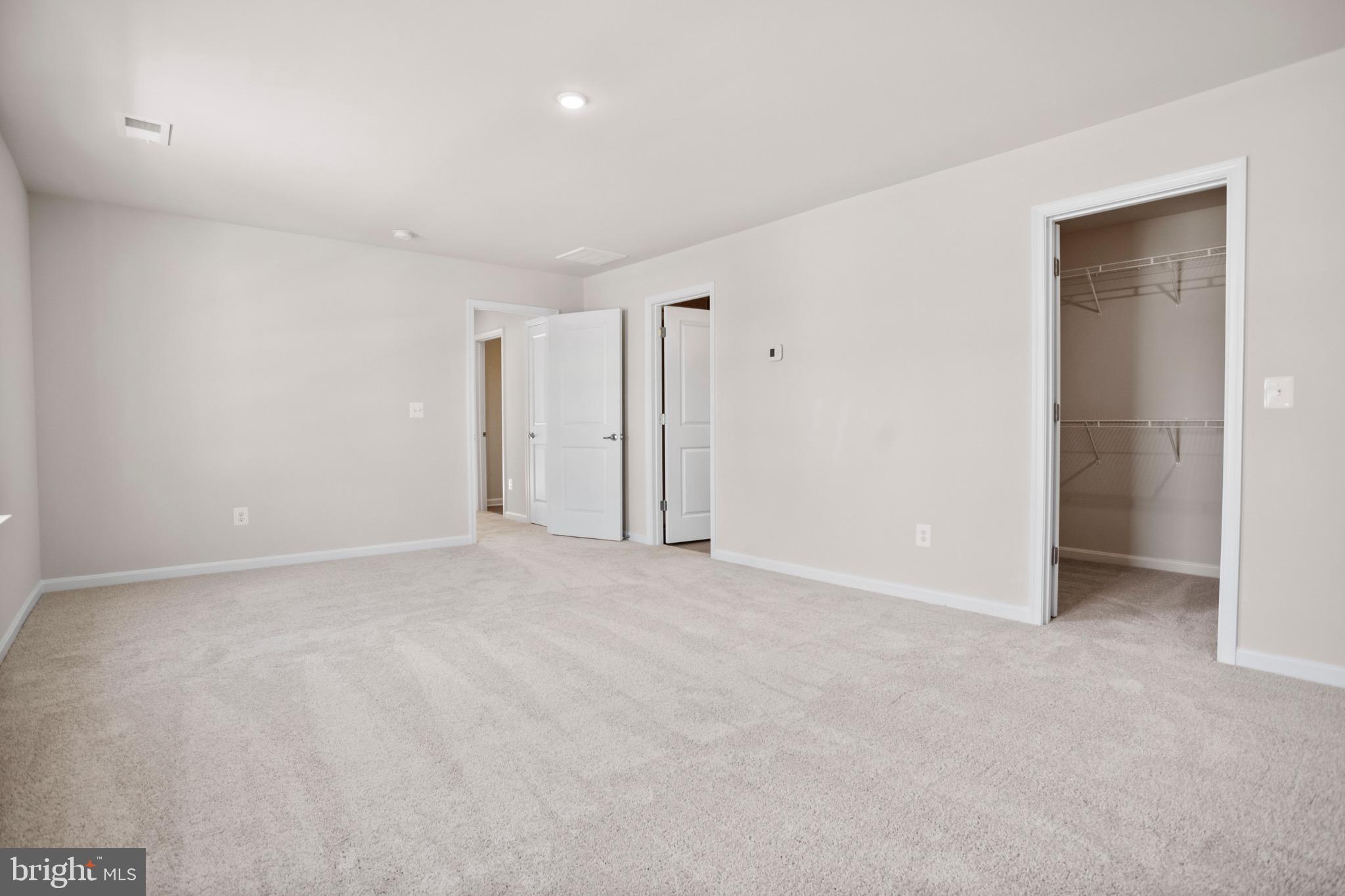 SOUTH BROOK - Residential