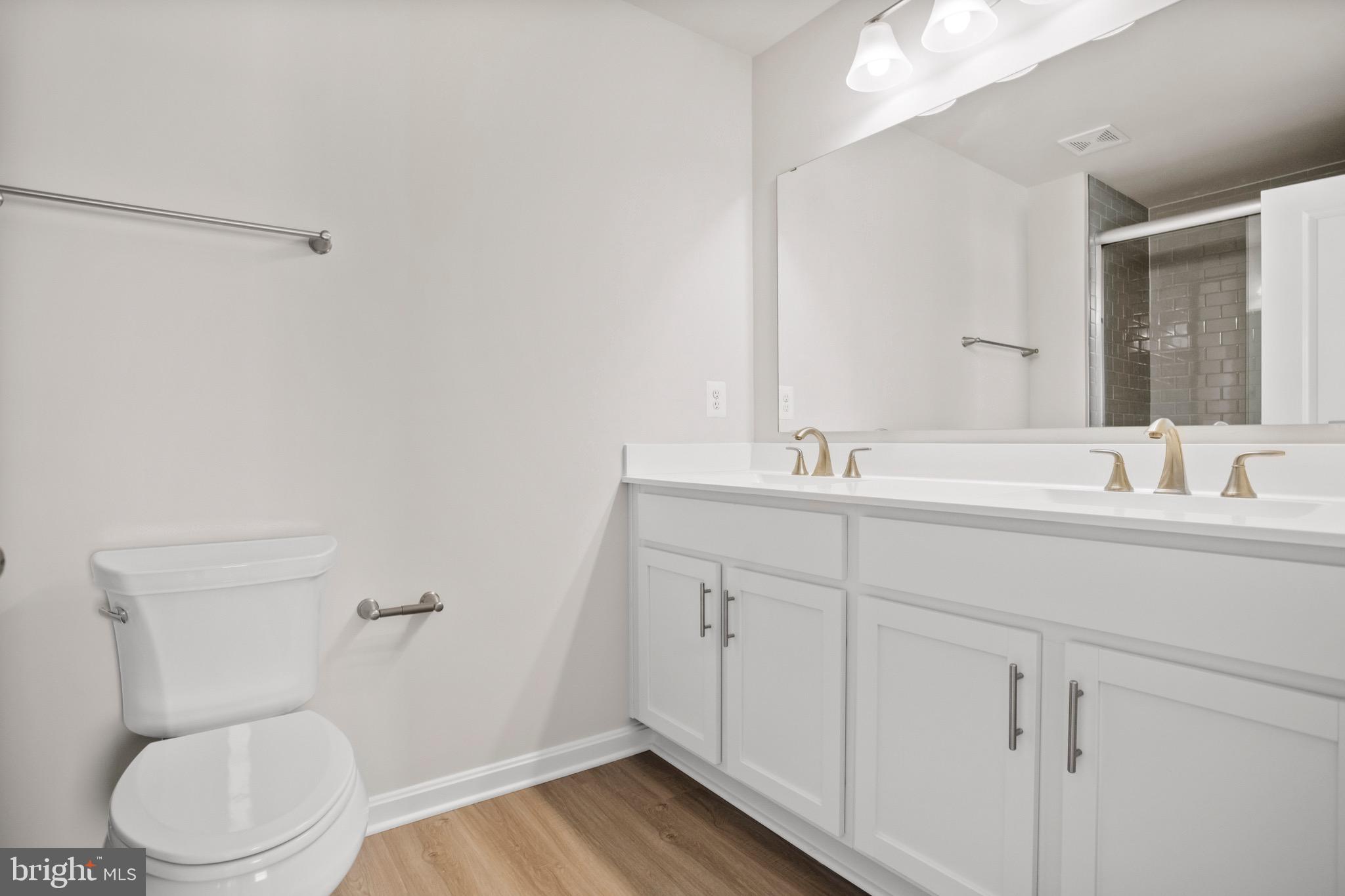 SOUTH BROOK - Residential