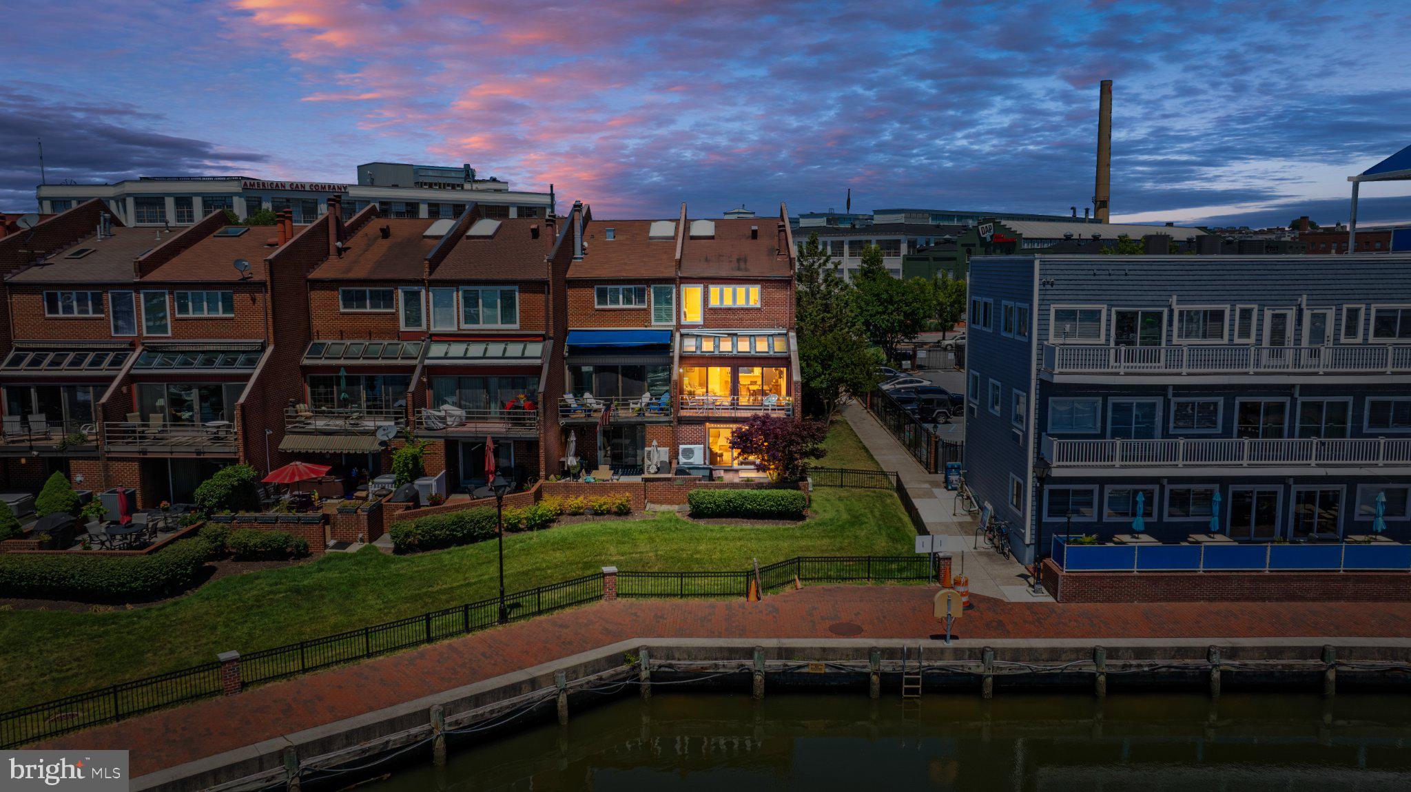 CANTON - Residential