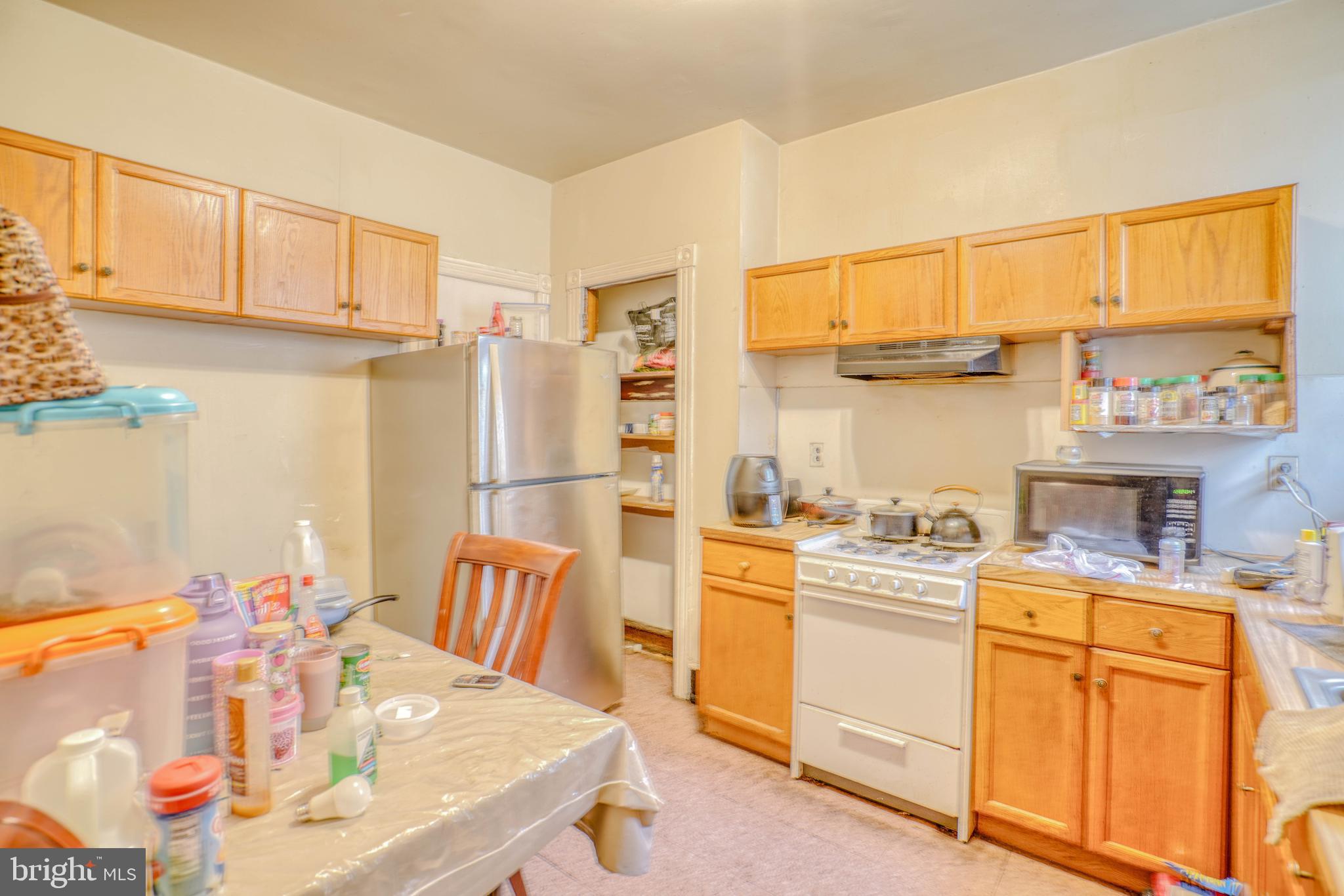 WEST PHILADELPHIA - Residential Income