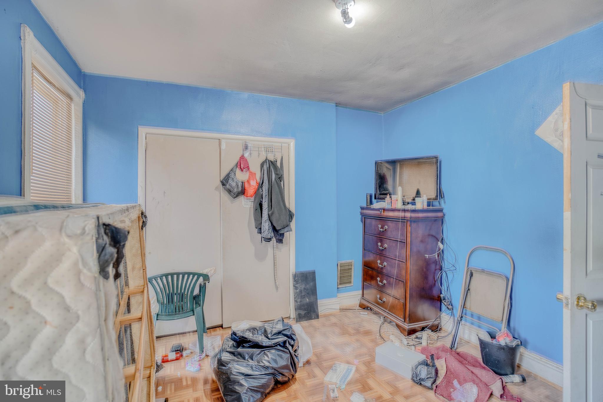 WEST PHILADELPHIA - Residential Income