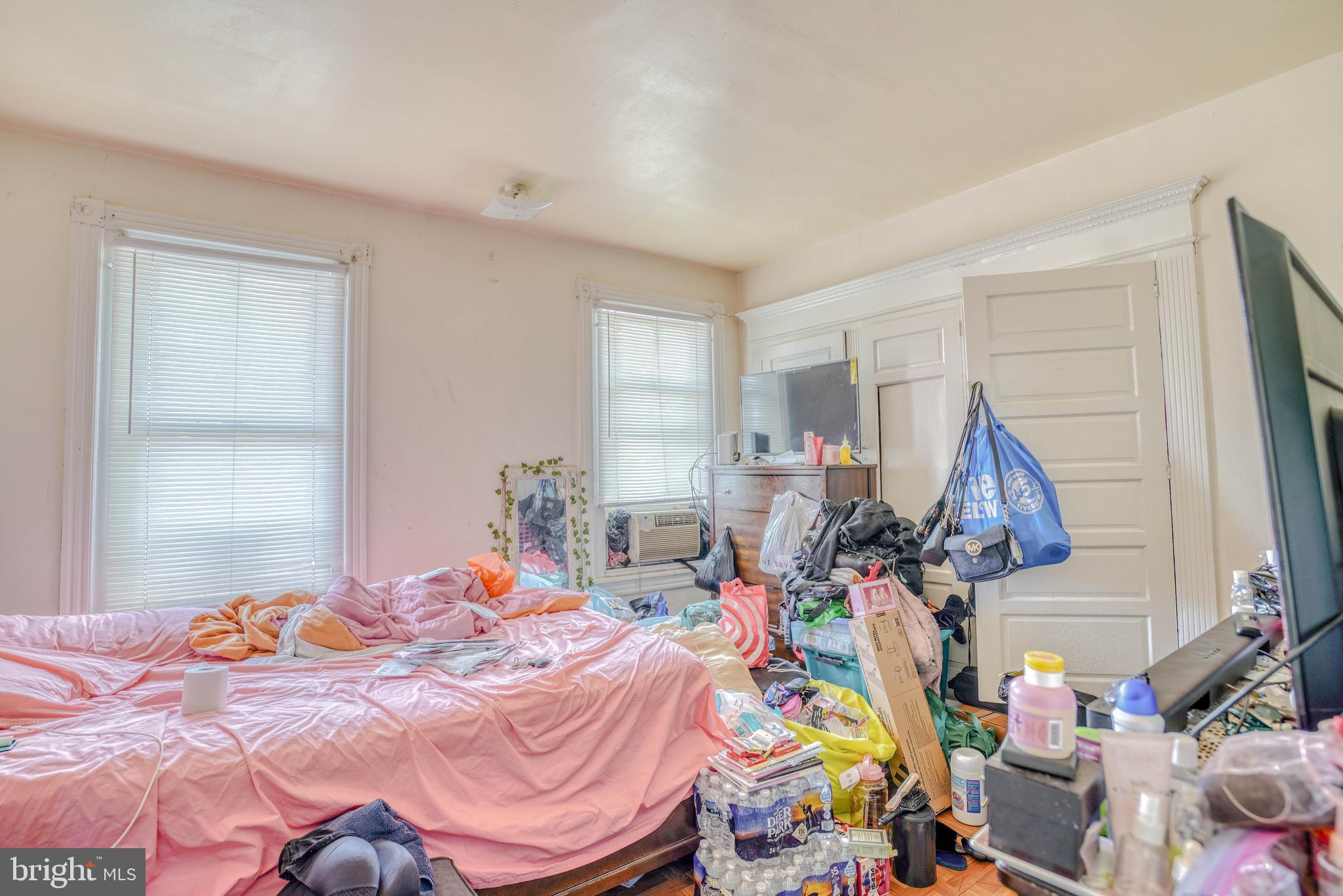 WEST PHILADELPHIA - Residential Income