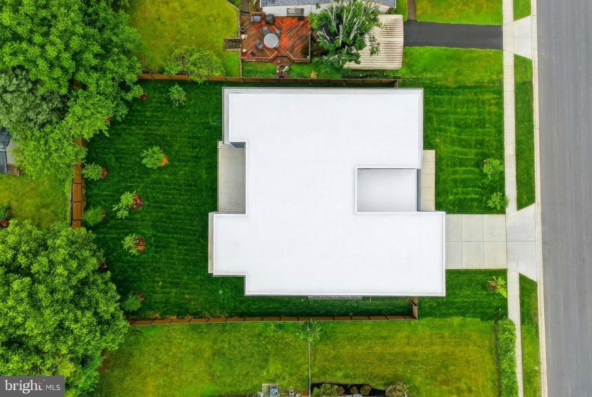 PIMMIT HILLS - Residential