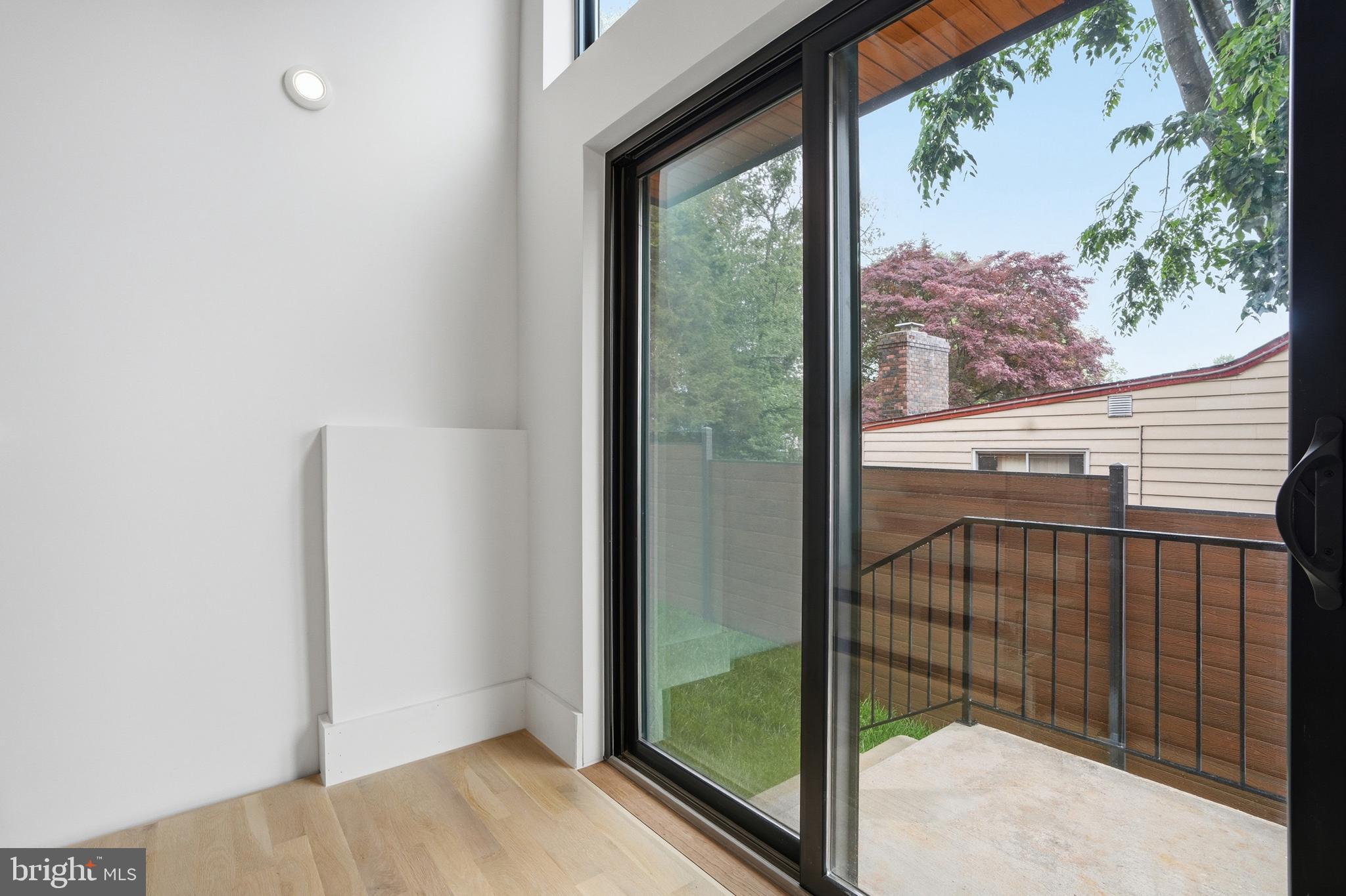 PIMMIT HILLS - Residential