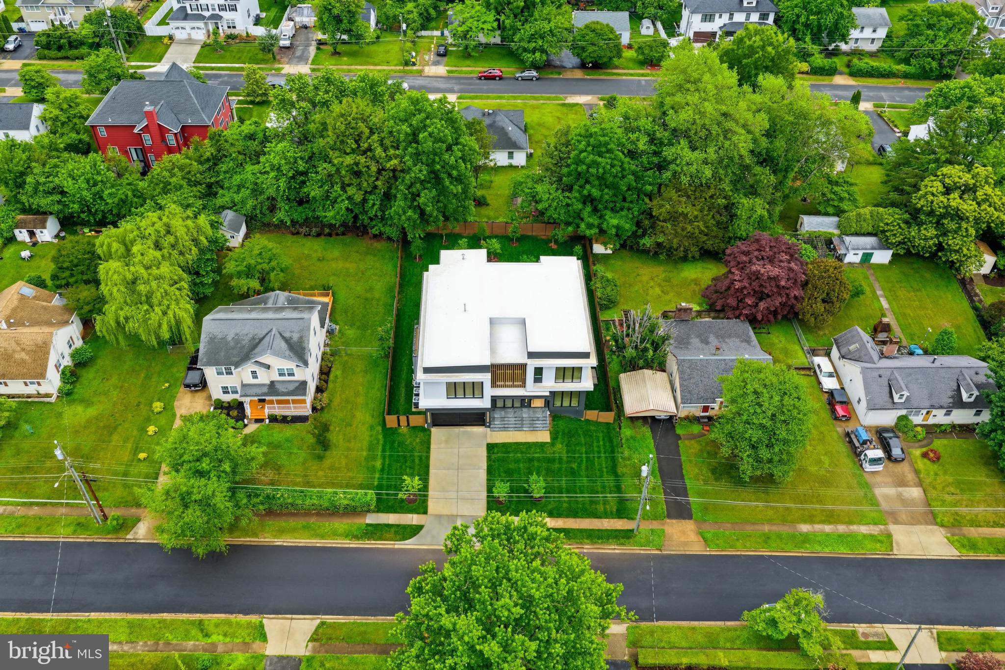 PIMMIT HILLS - Residential