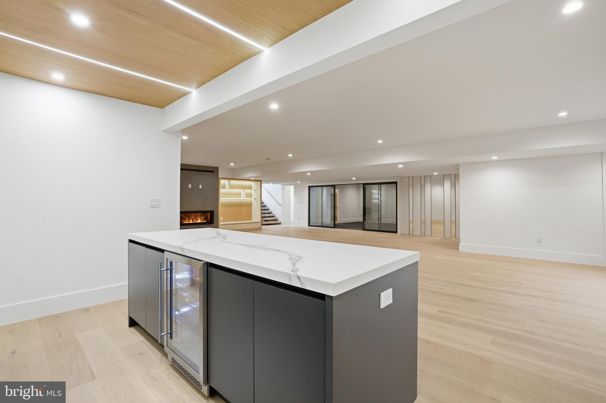 PIMMIT HILLS - Residential