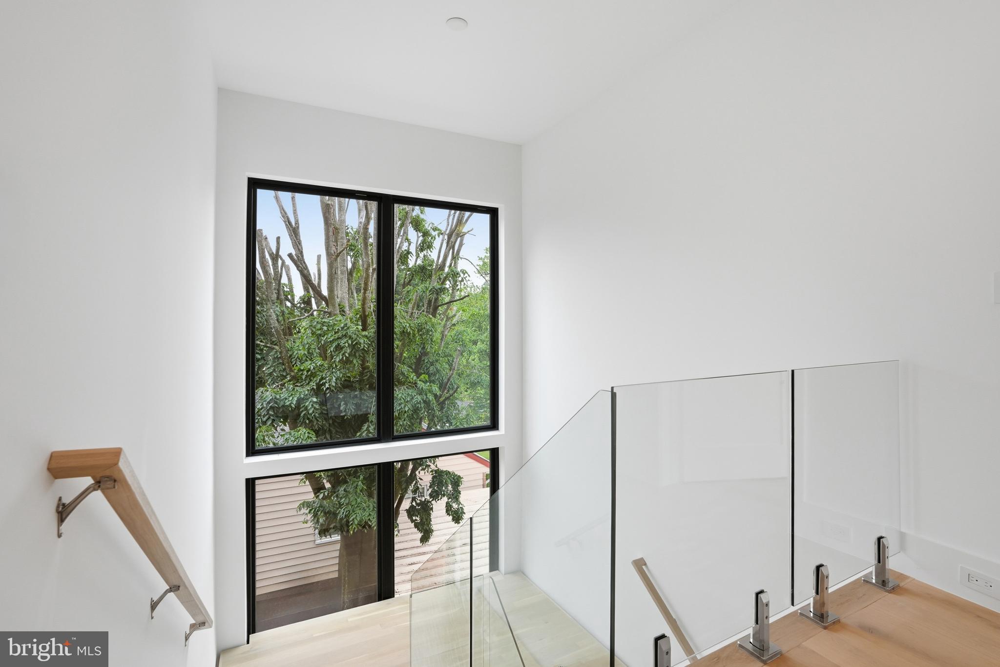 PIMMIT HILLS - Residential