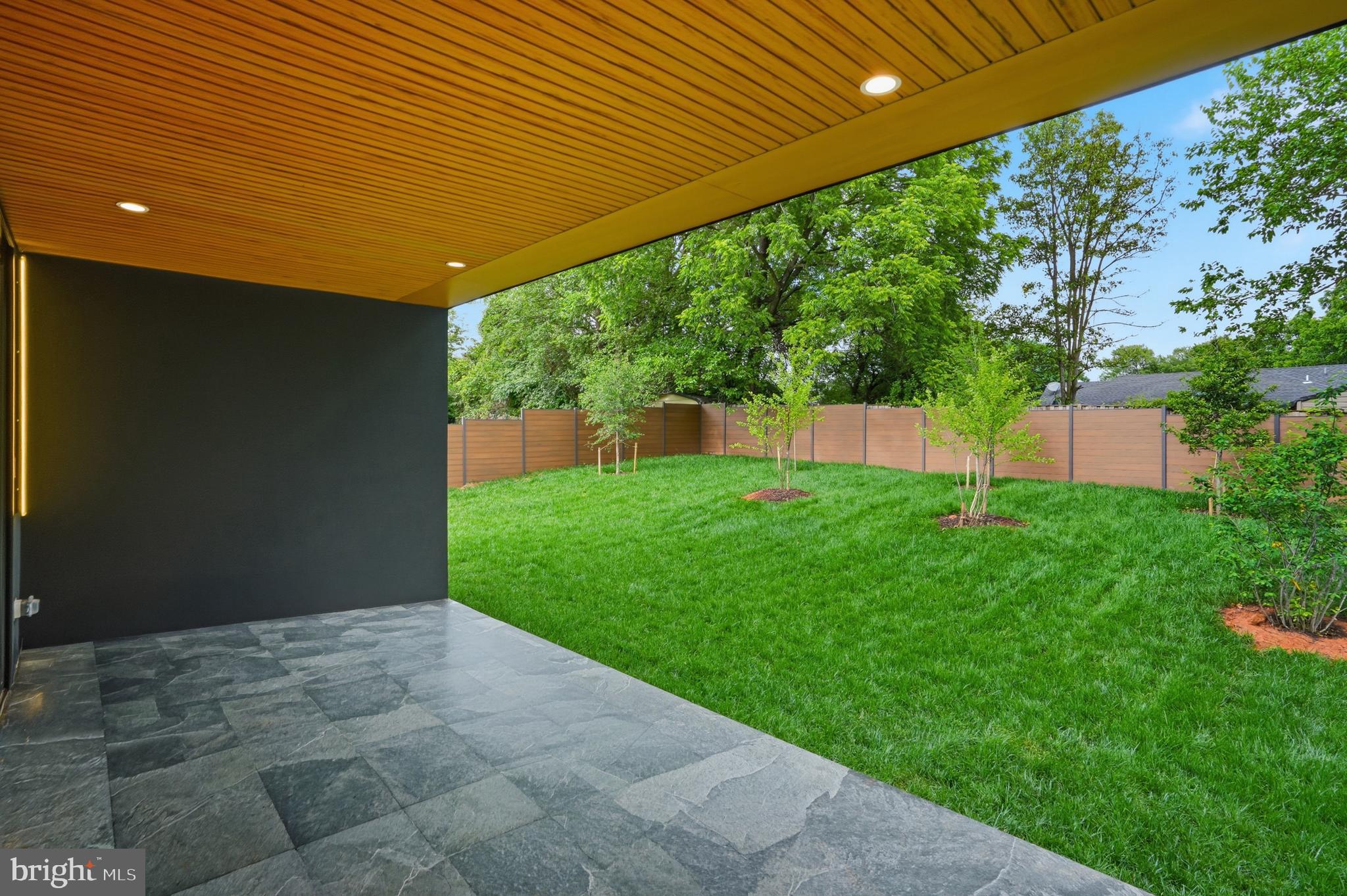 PIMMIT HILLS - Residential
