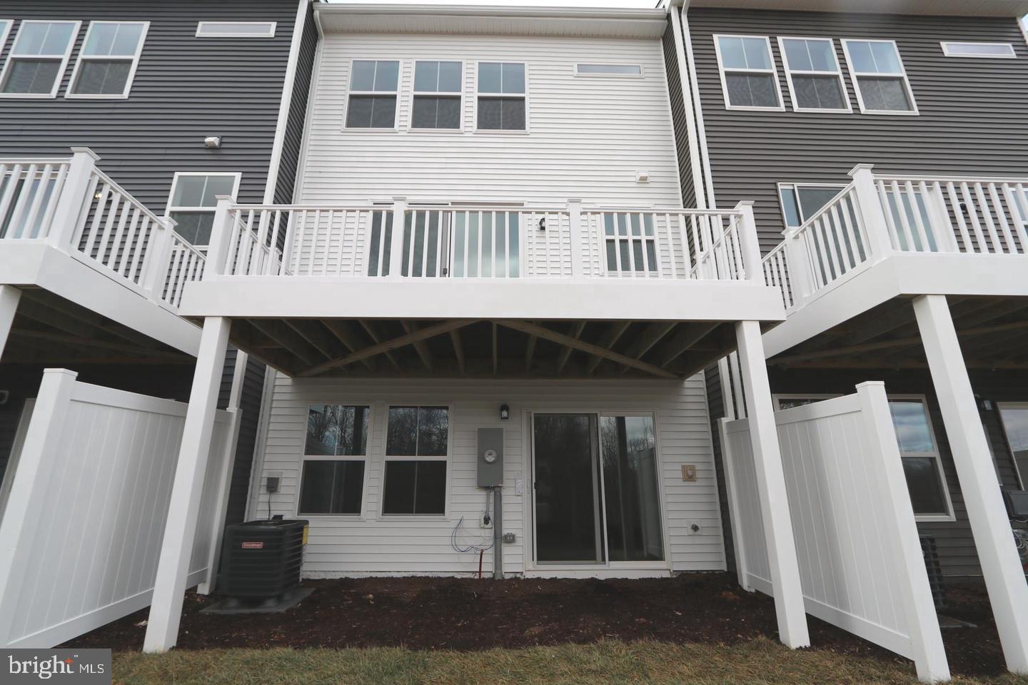 THE GROVE AT JACKSON VILLAGE - Residential