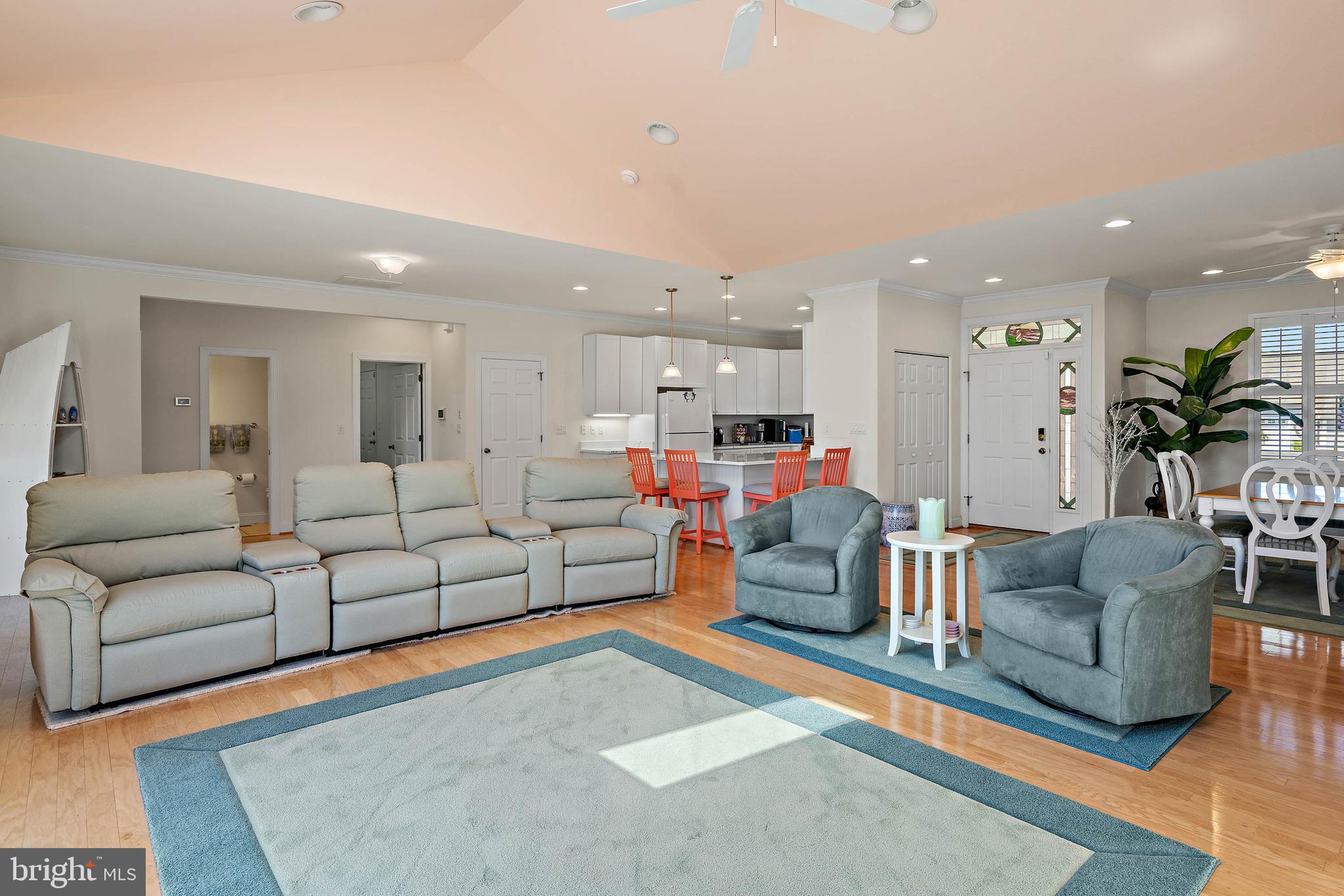 REFUGE AT DIRICKSON CREEK - Residential